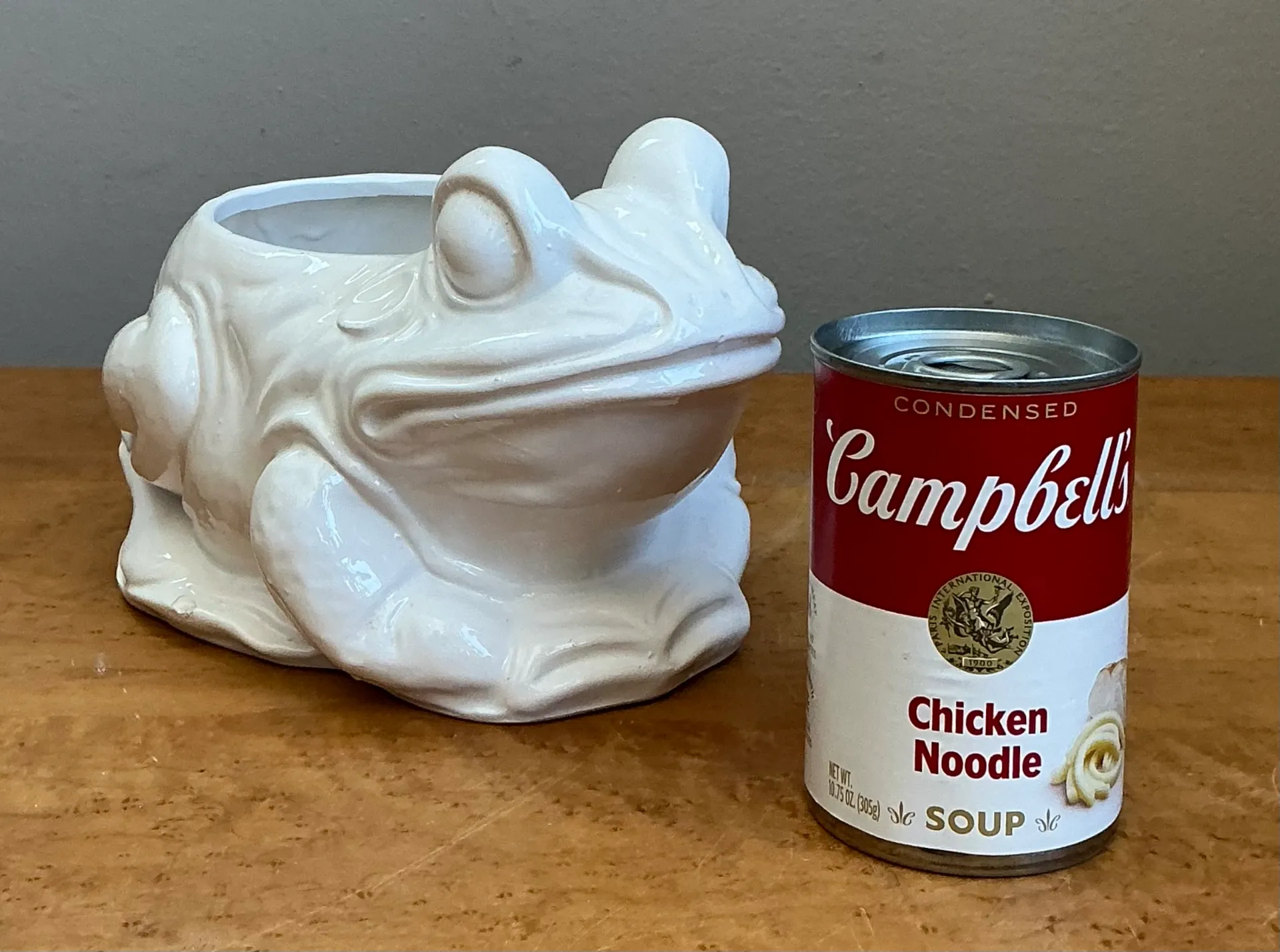 Vintage Italian White Frog Ceramic Vase — additional photo 6