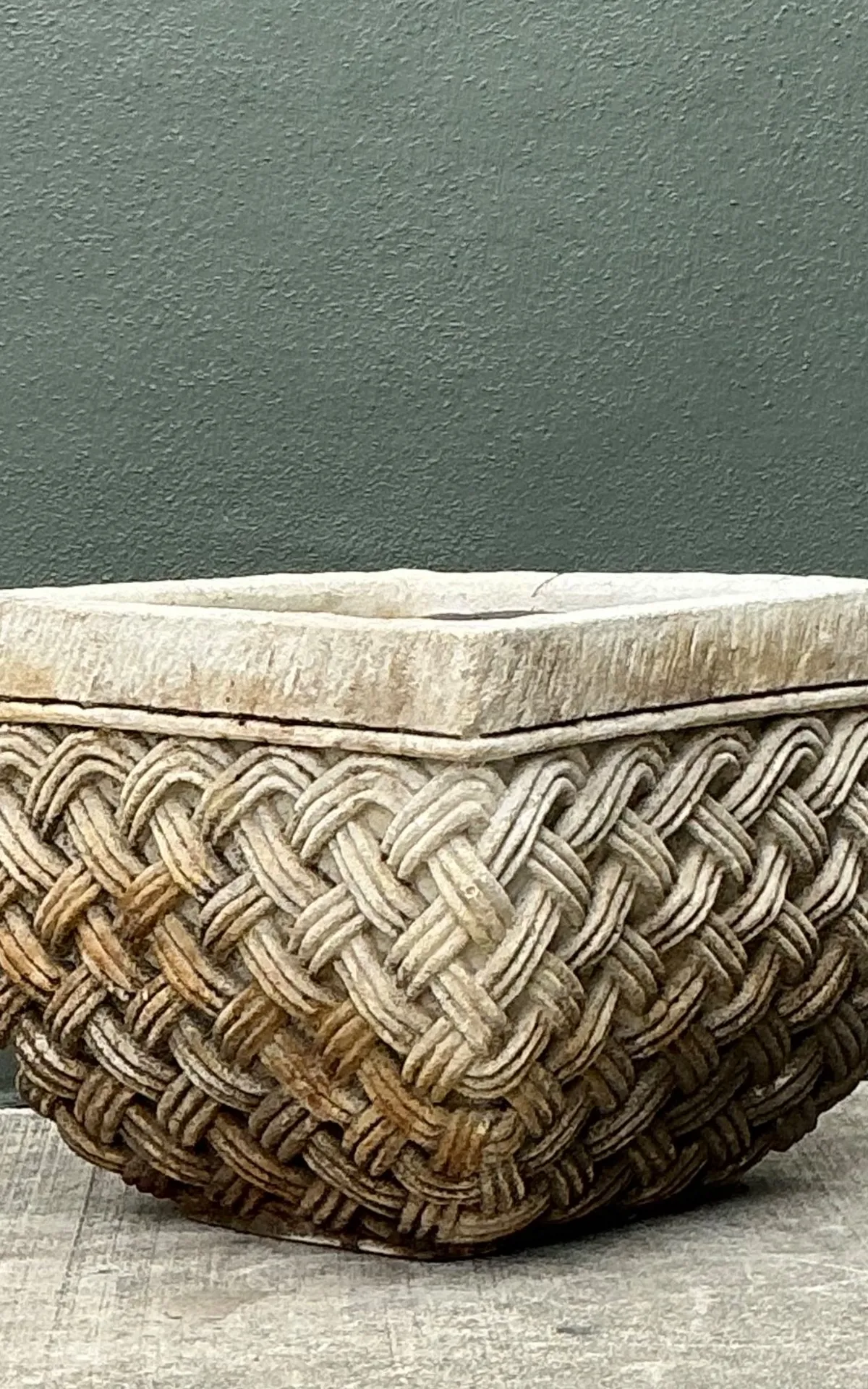 Vintage Basketweave Stone Planter — additional photo 7