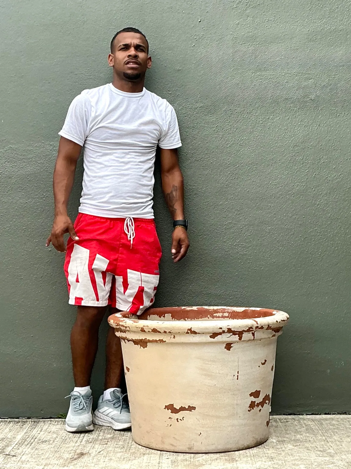 Vintage Weathered Italian Terracotta Planter — additional photo 1