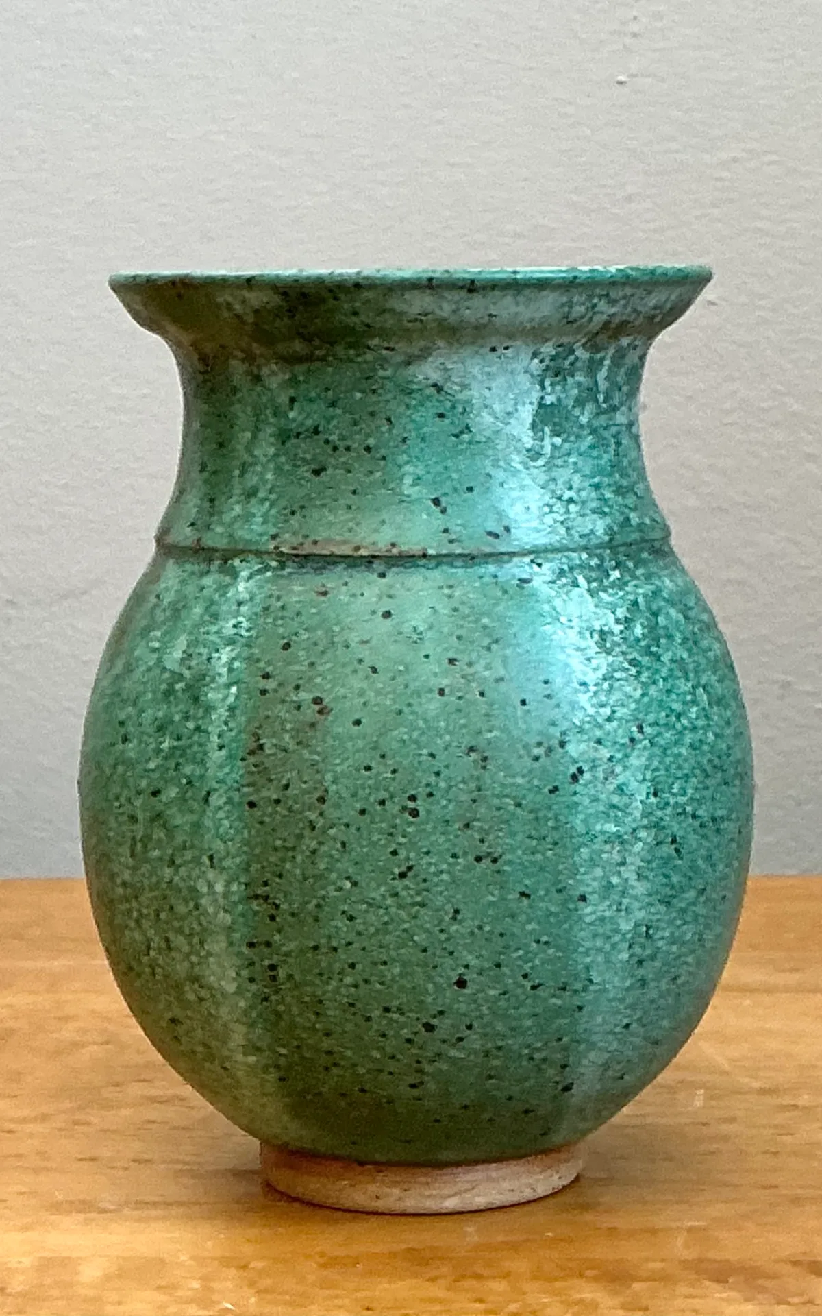 Vintage Speckled Green Ceramic Vase — additional photo 5