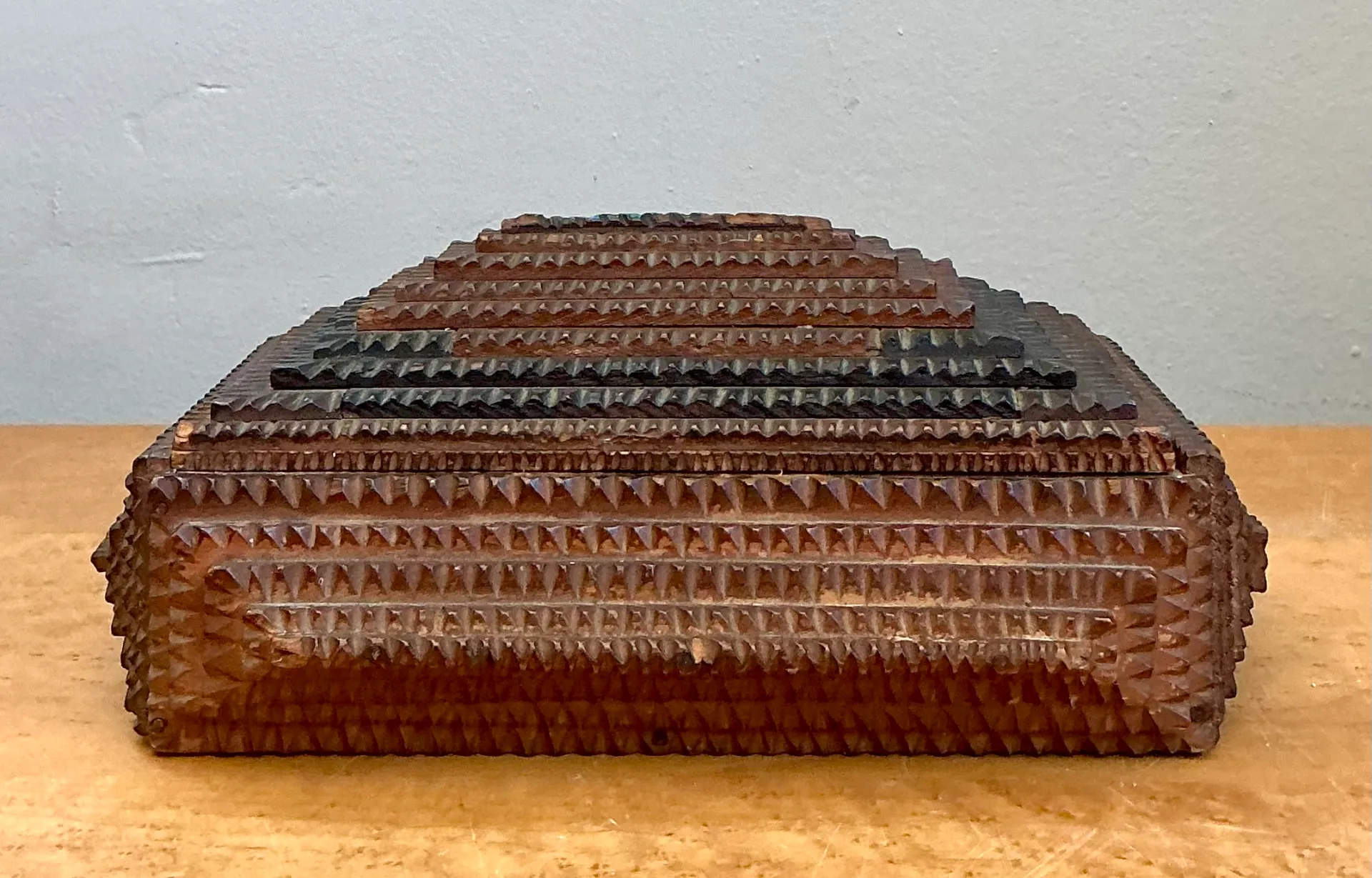 Vintage Tramp Art Wood Box — additional photo 6