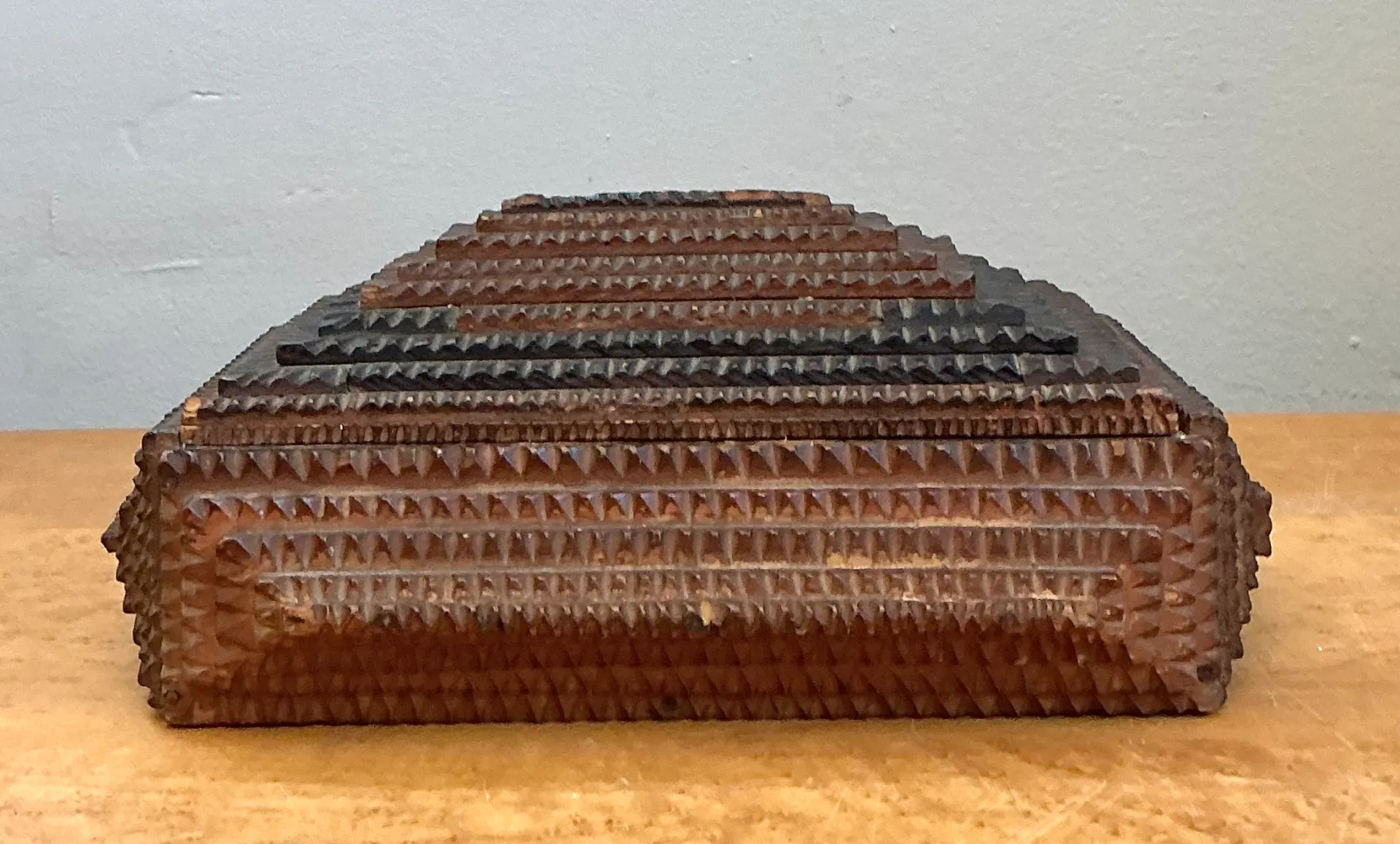 Vintage Tramp Art Wood Box — additional photo 4