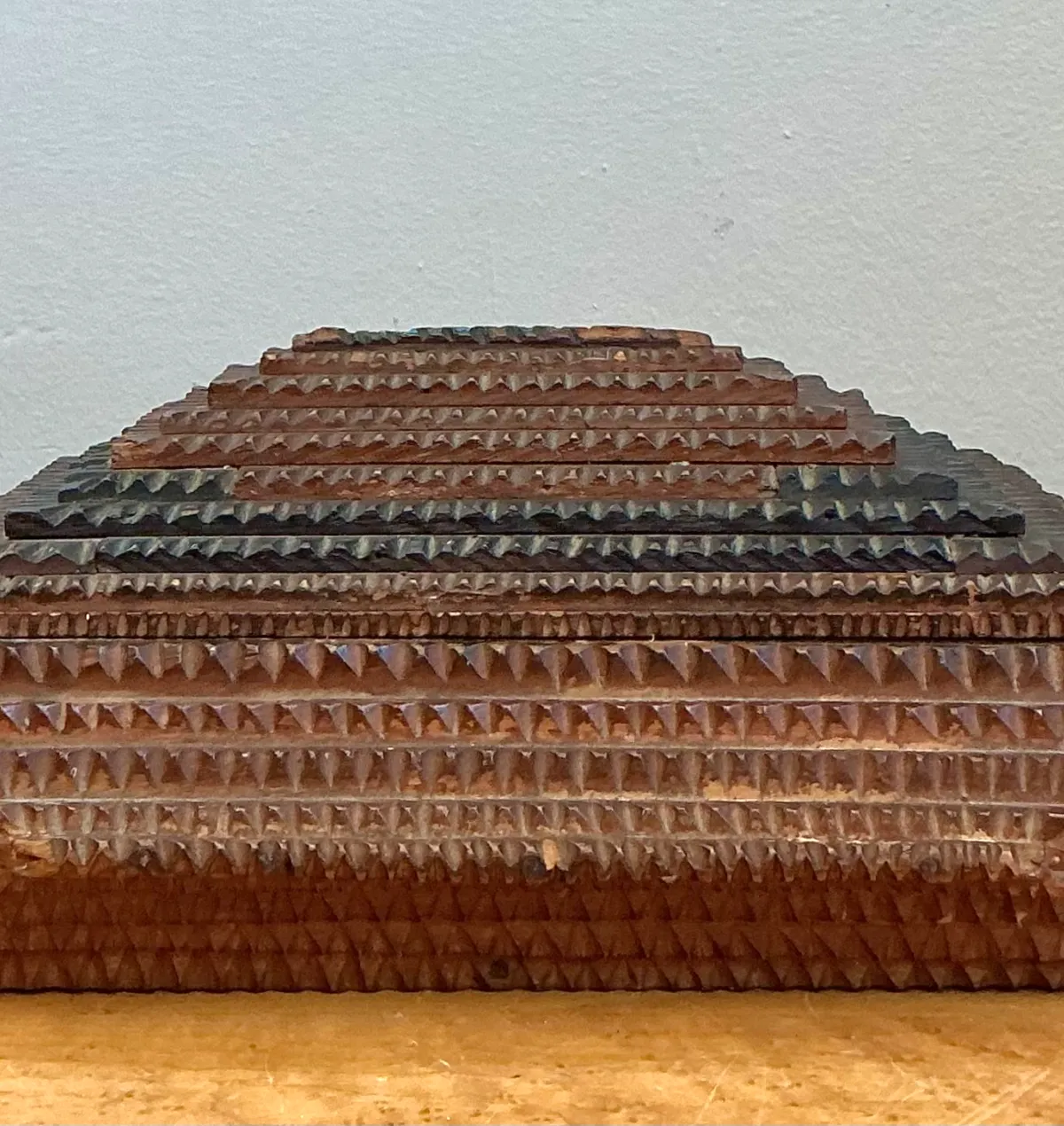 Vintage Tramp Art Wood Box — additional photo 2