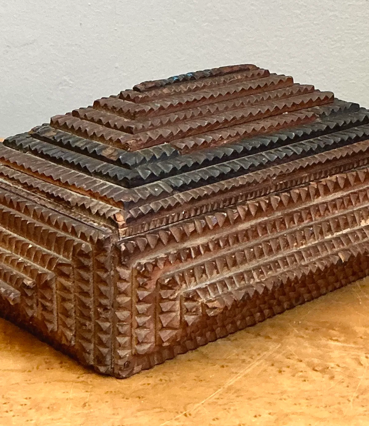 Vintage Tramp Art Wood Box — additional photo 5