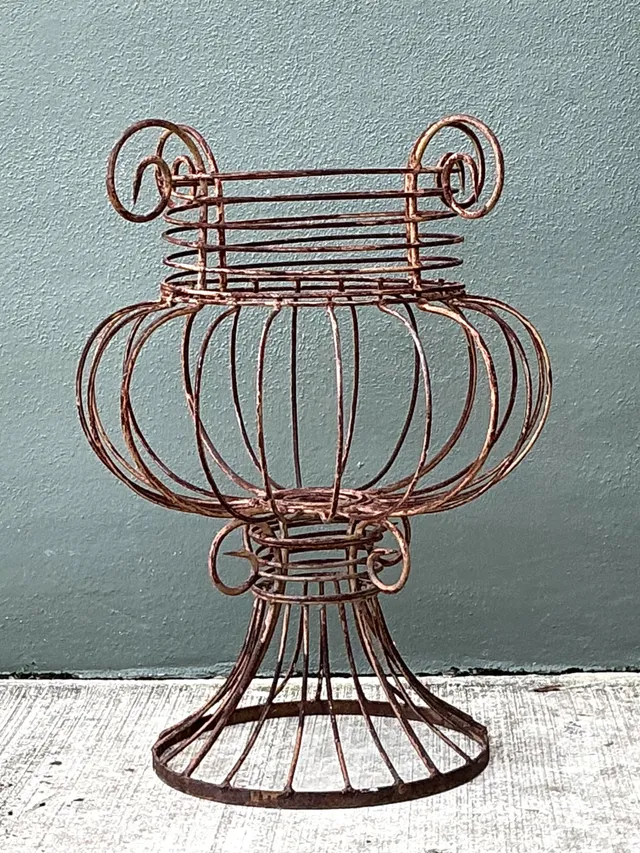 Vintage Sculptural Metal Urn — additional photo 8