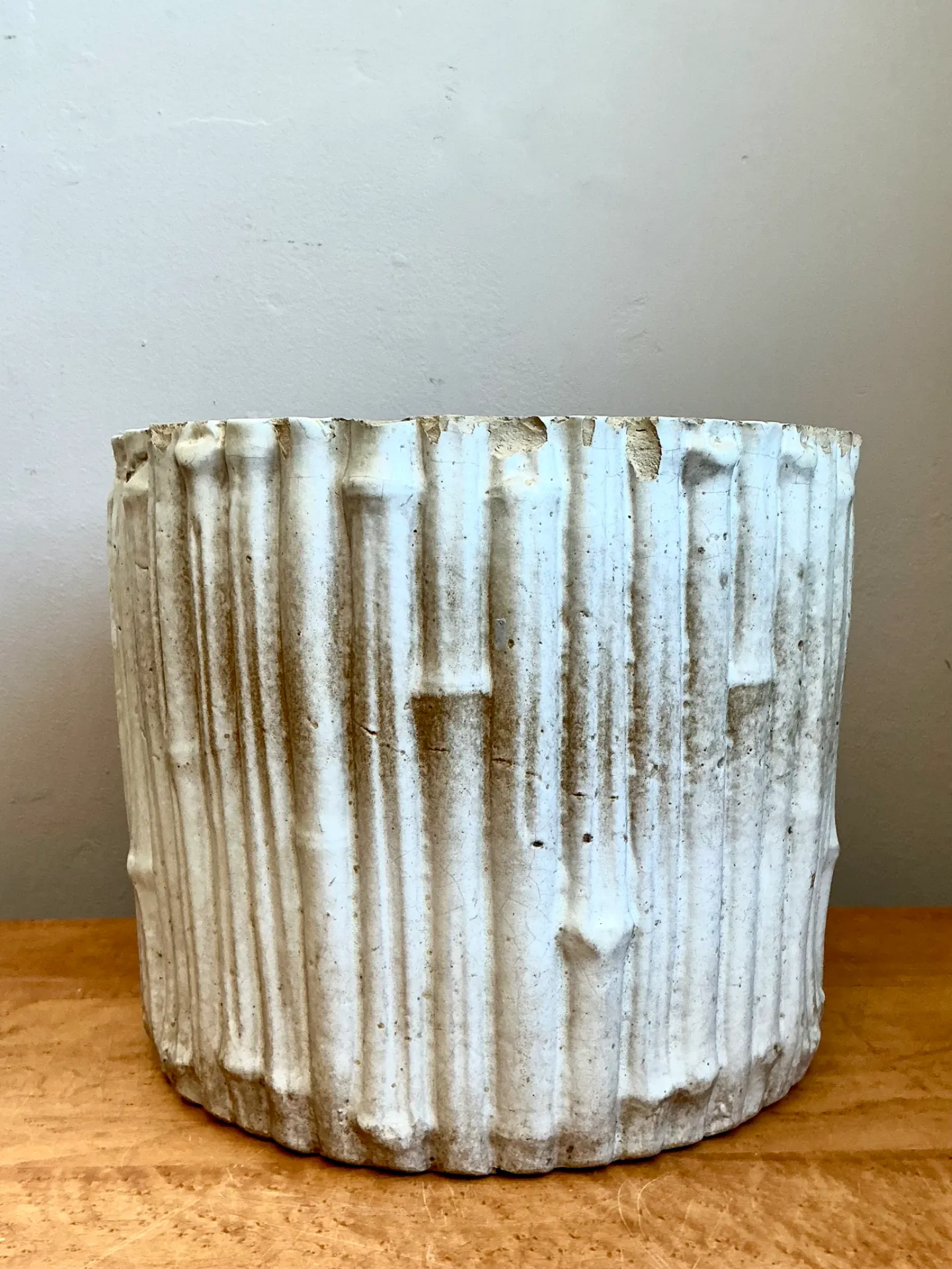 Vintage Faux Bamboo White Ceramic Pot — additional photo 2