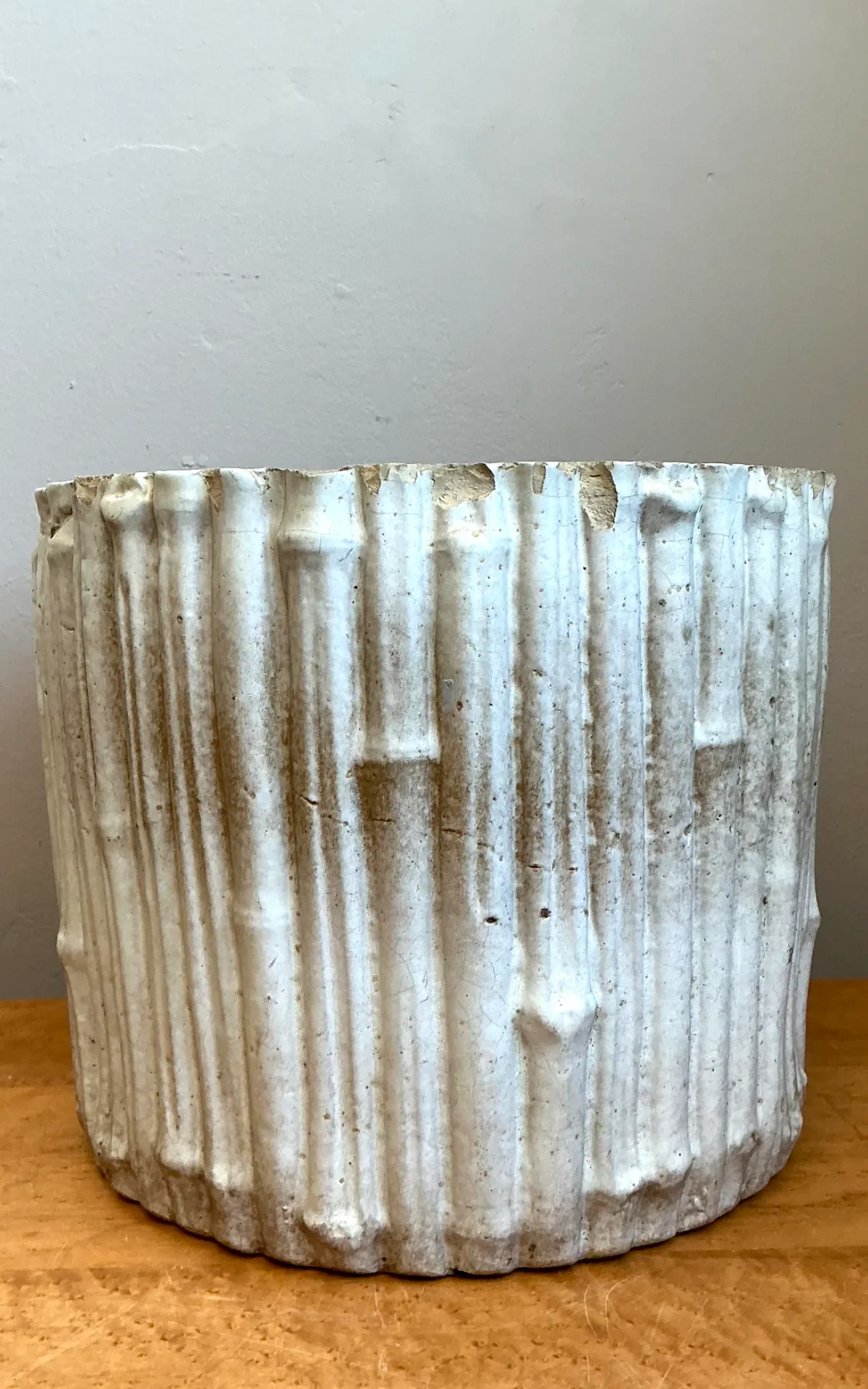 Vintage Faux Bamboo White Ceramic Pot — additional photo 4