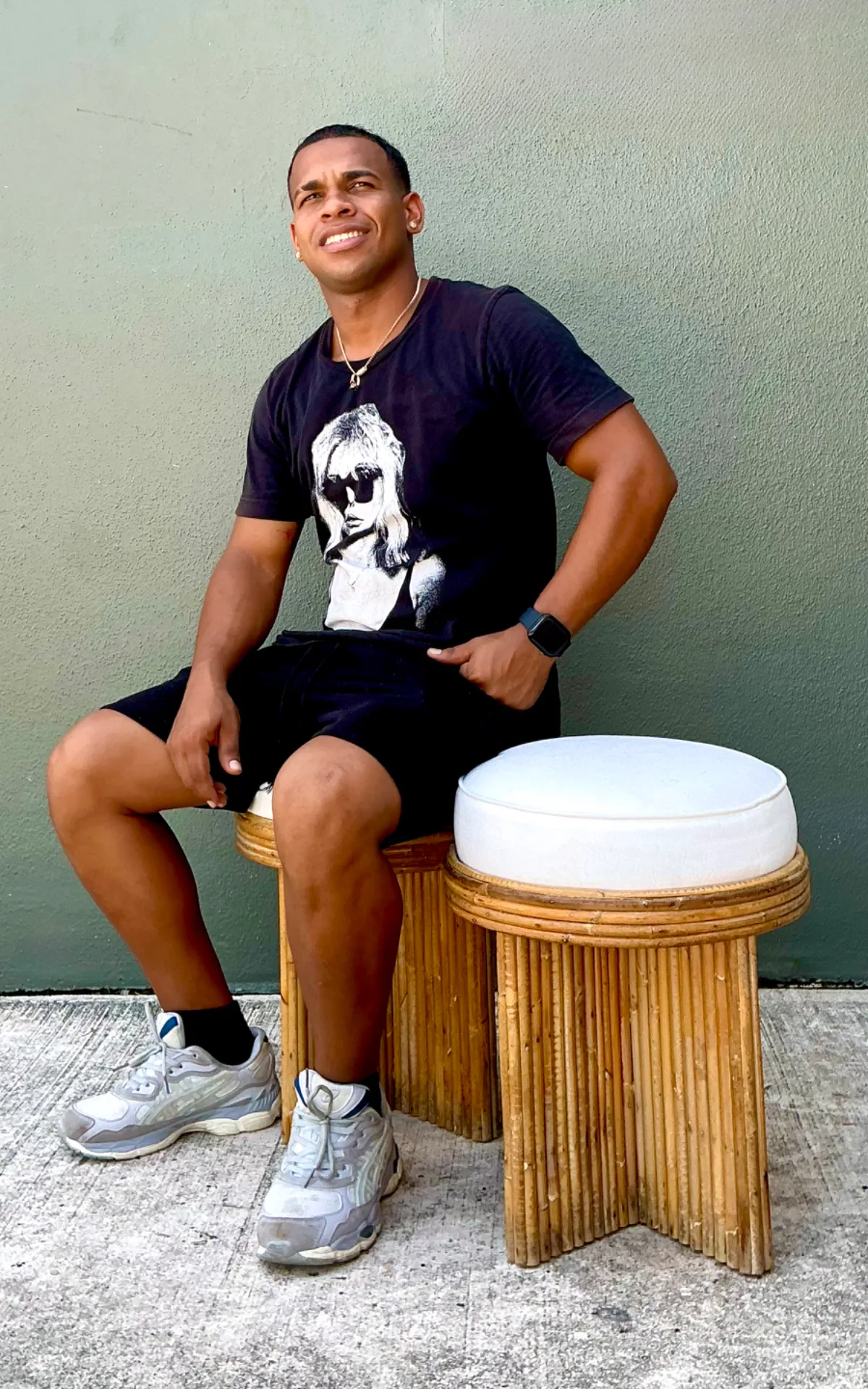 Vintage Rattan Drum Stools - A Pair — additional photo 4