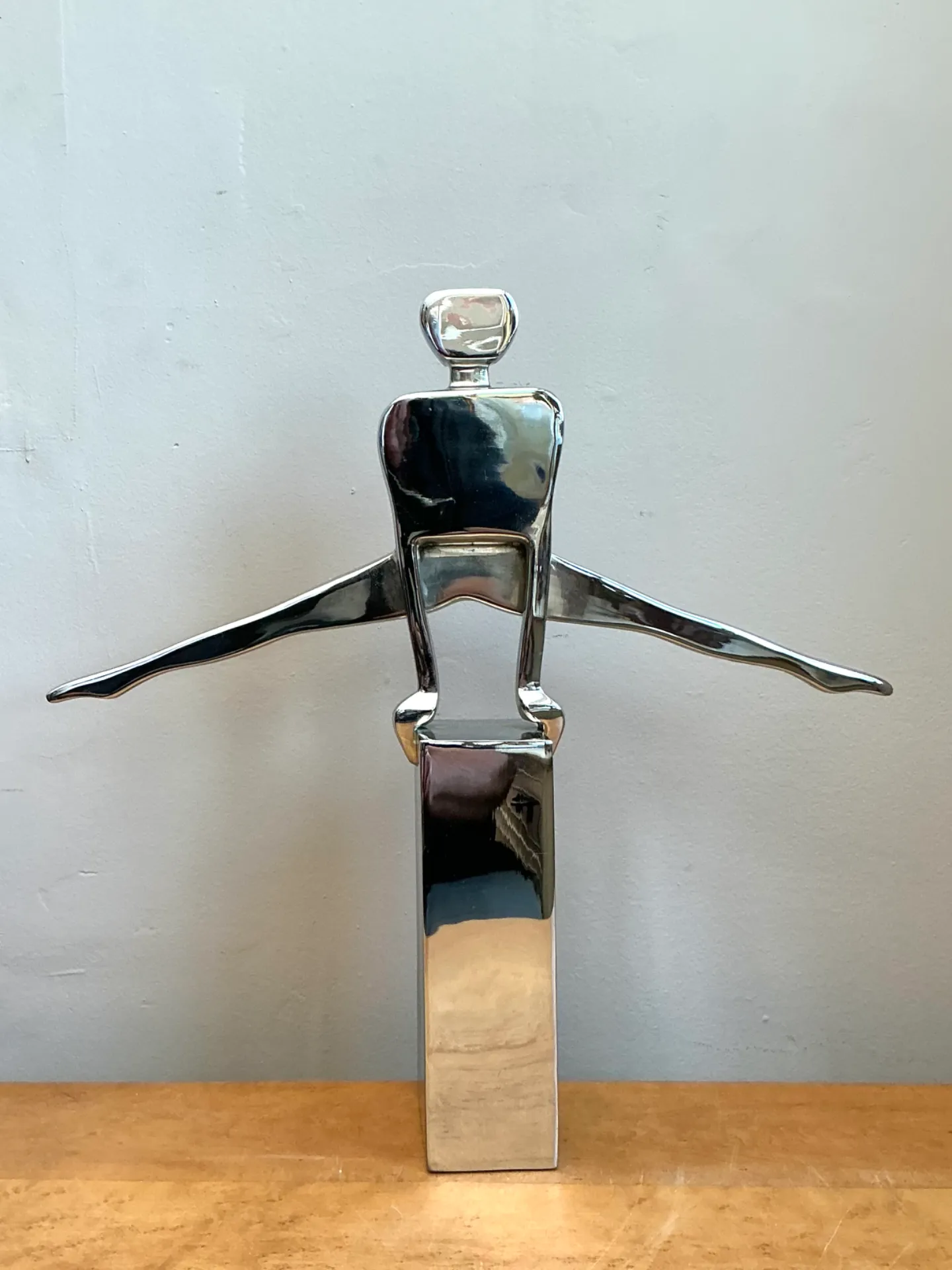Vintage Chrome Figurative Sculpture — additional photo 6