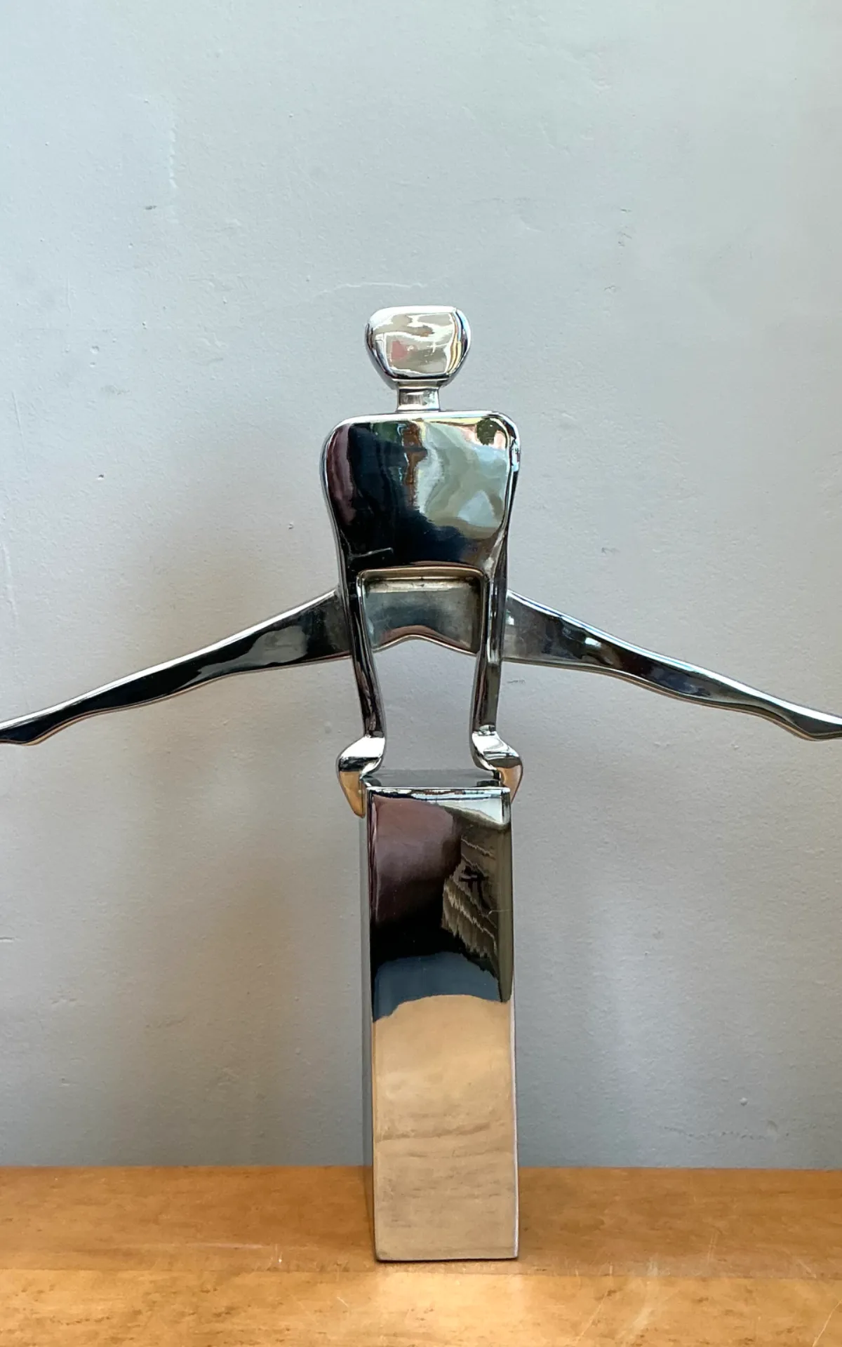 Vintage Chrome Figurative Sculpture — additional photo 8