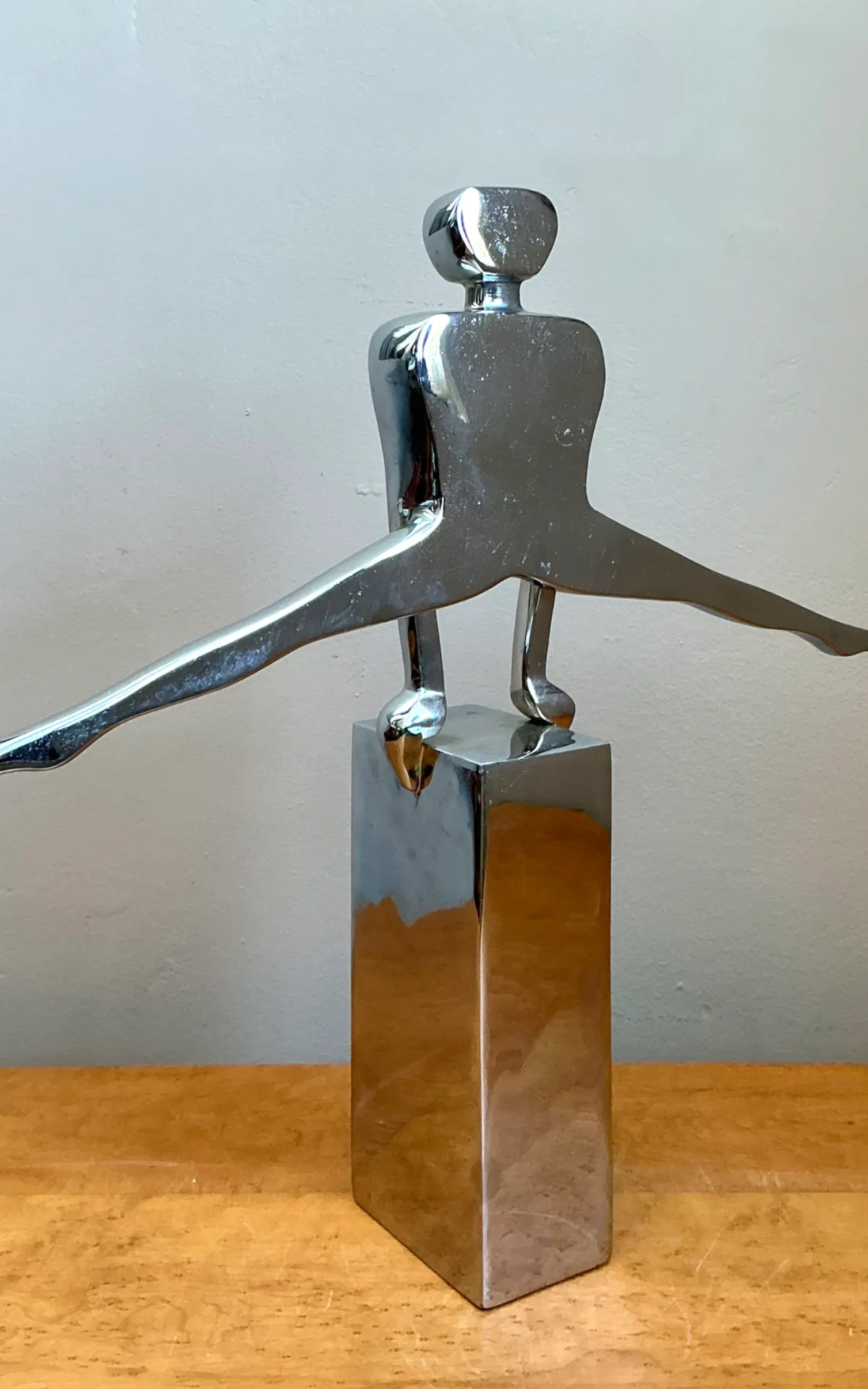 Vintage Chrome Figurative Sculpture — additional photo 7