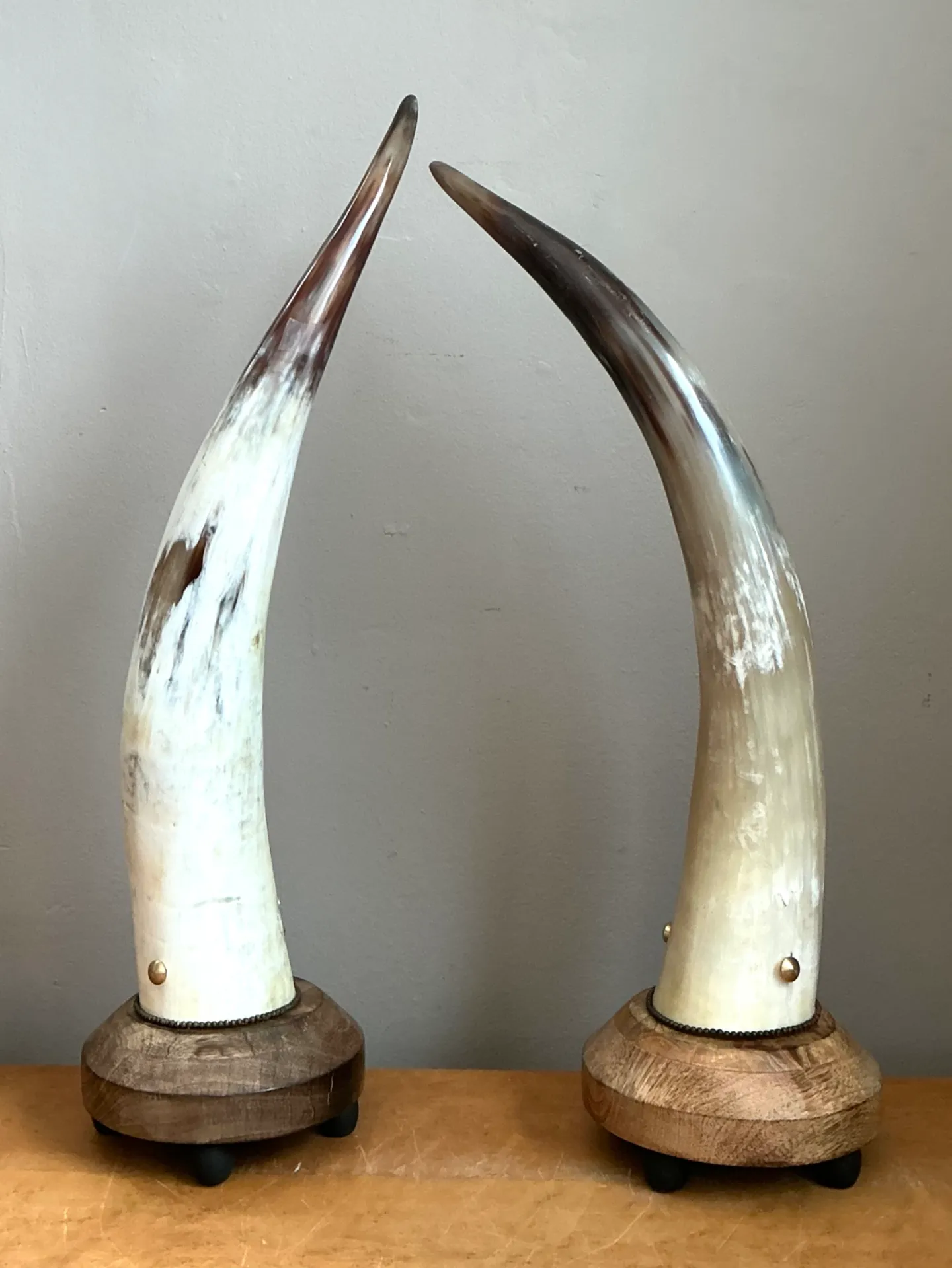 Vintage Horn and Wood Accent Lamps - Pair — additional photo 6