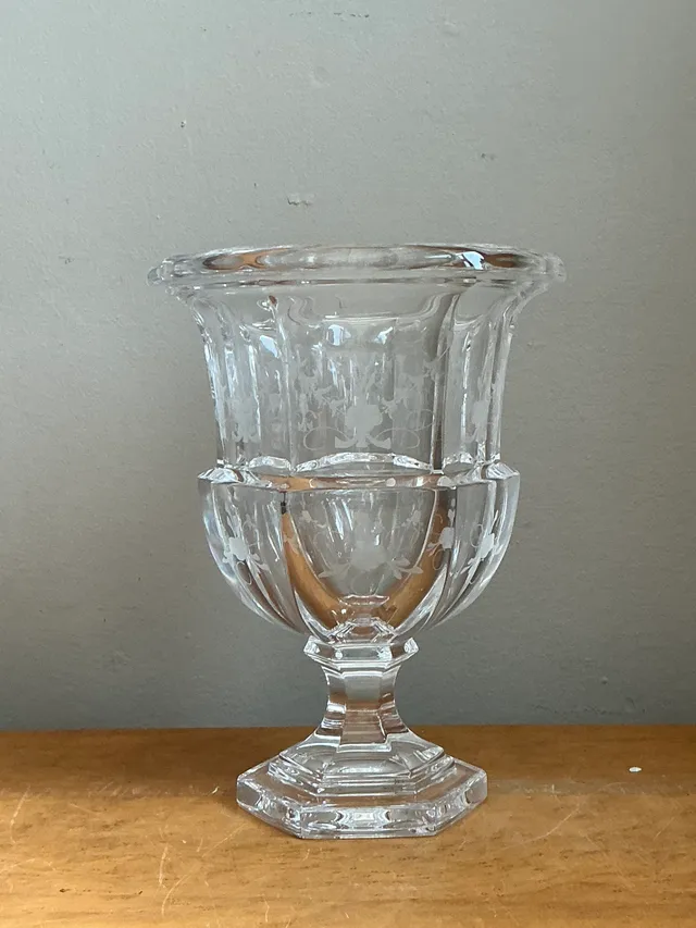 Vintage Tiffany And Co Etched Crystal Pedestal Vase — additional photo 2