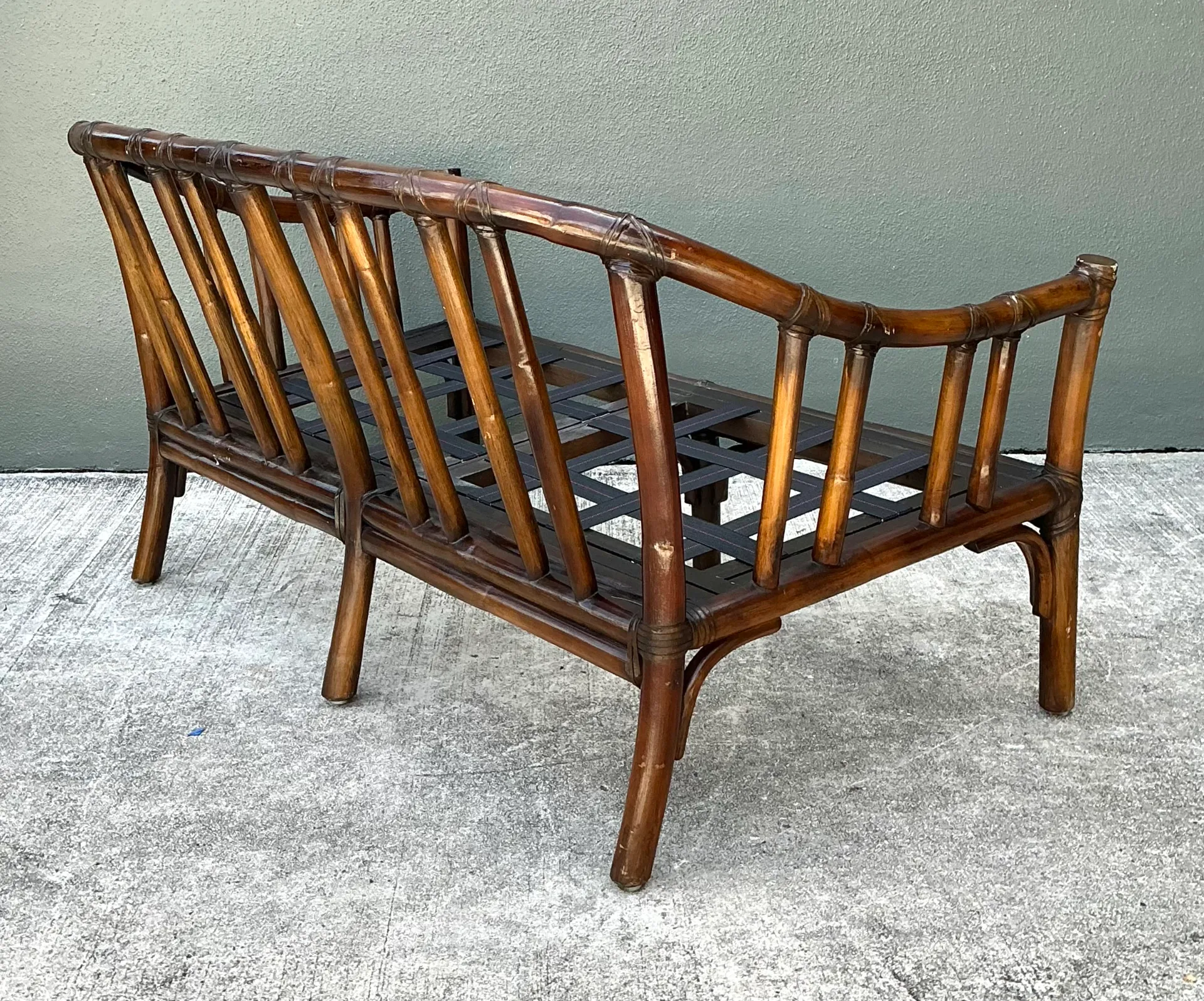 Vintage McGuire Bent Rattan Loveseat — additional photo 4