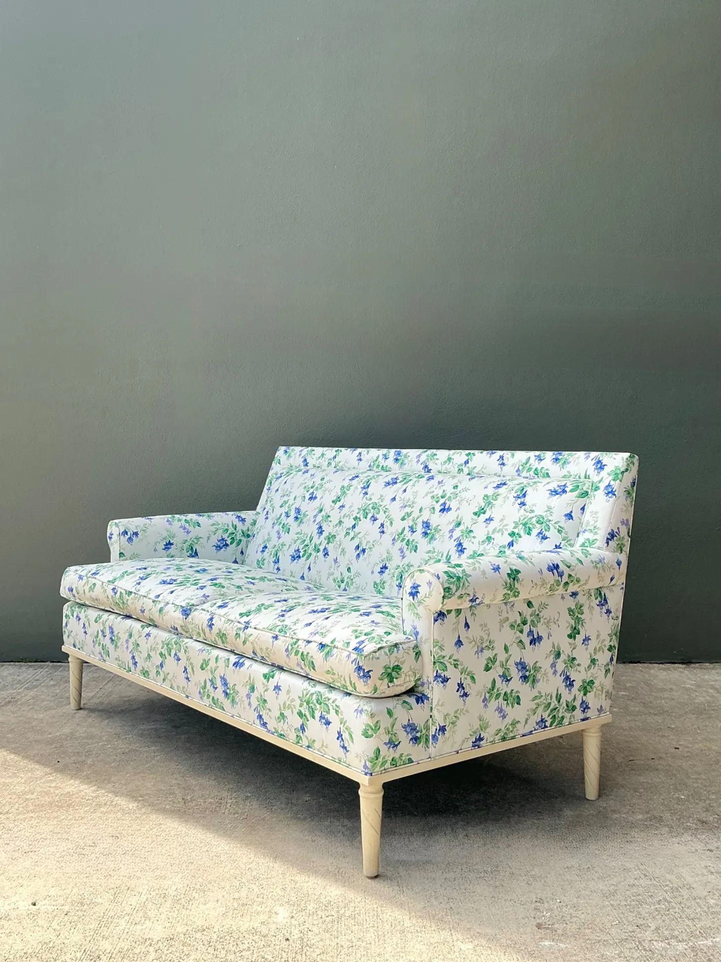 Vintage Schumacher “Garden Gate” Printed Sofa — additional photo 2