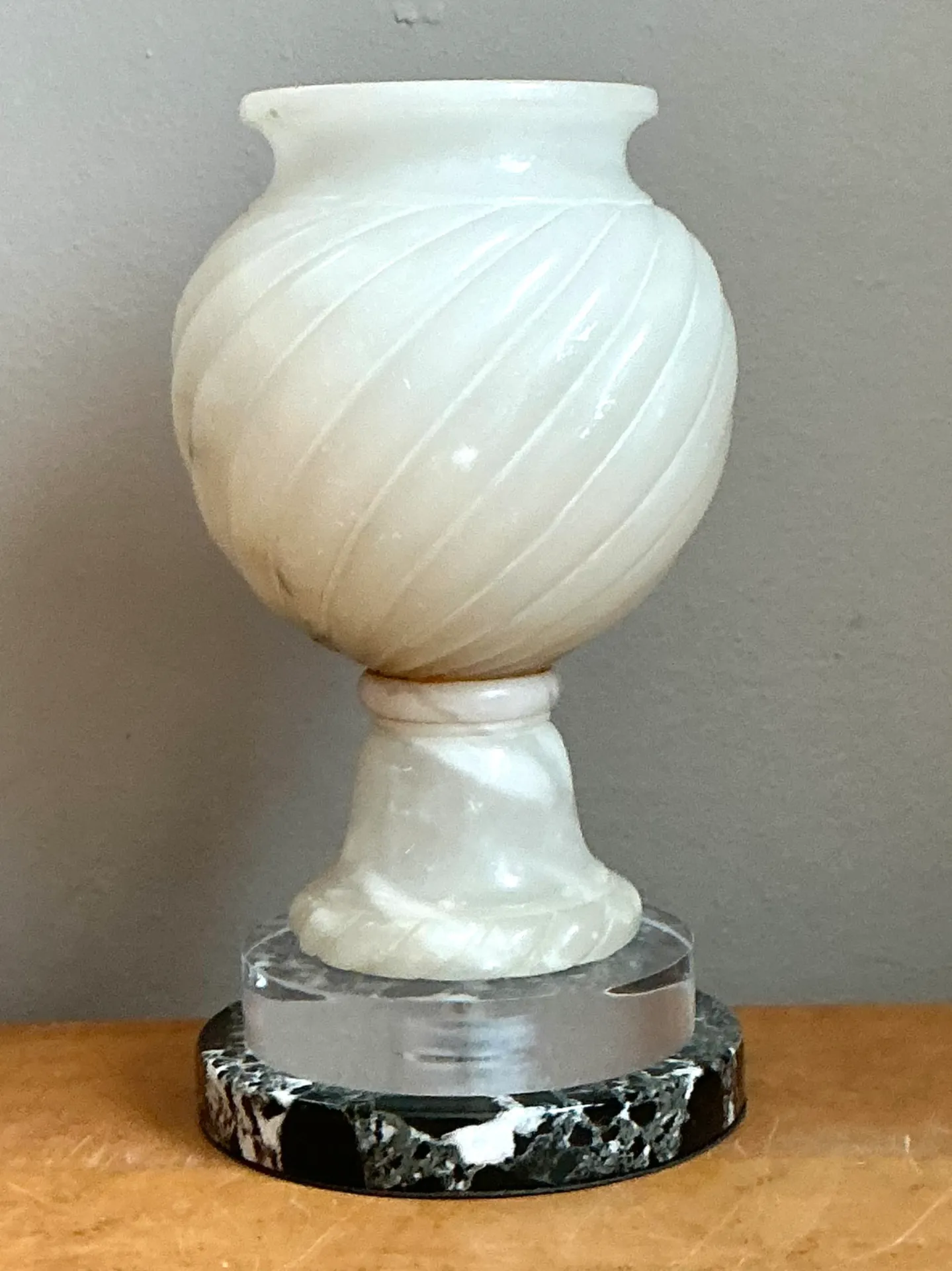 Vintage Alabaster Scorpion Bowl Lamp — additional photo 1