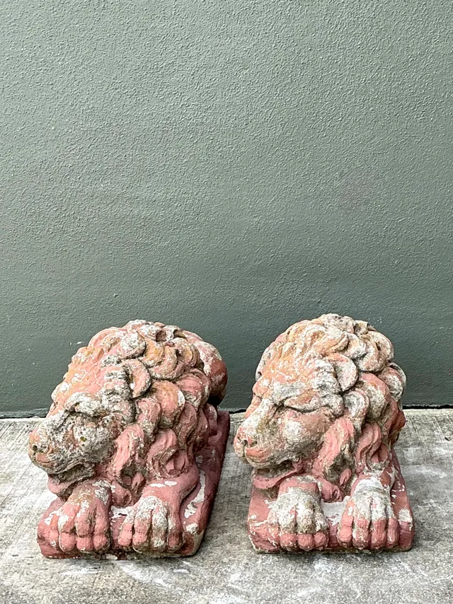 Vintage Cast Cement Garden Lion Figures - Pair — additional photo 6