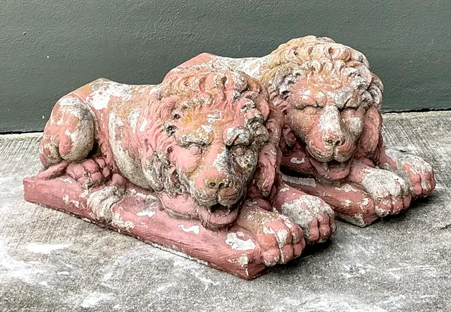 Vintage Cast Cement Garden Lion Figures - Pair — additional photo 7