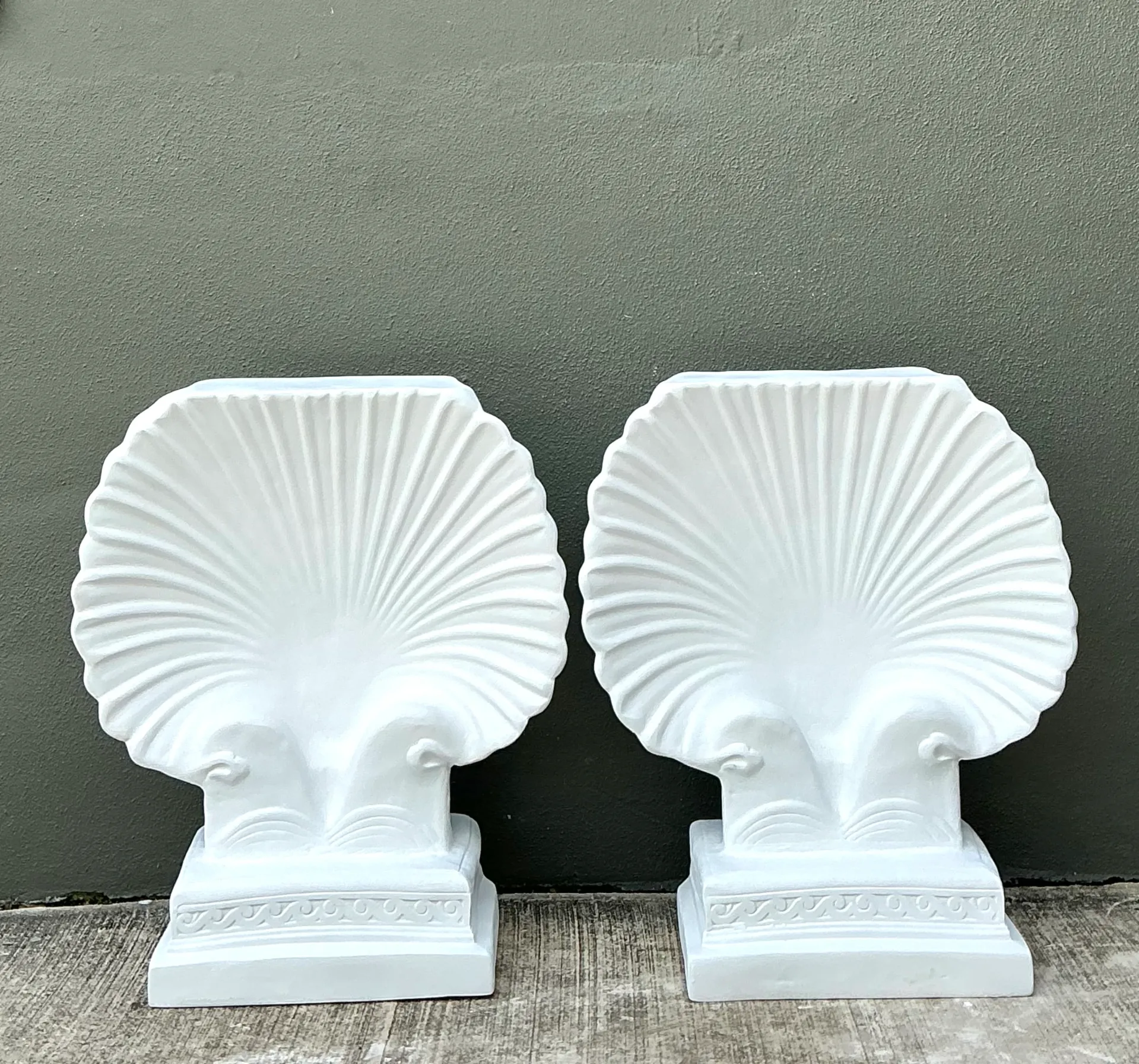 Vintage Cast Fiber Concrete Clam Shall Table Pedestals - Set Of 2 — additional photo 2
