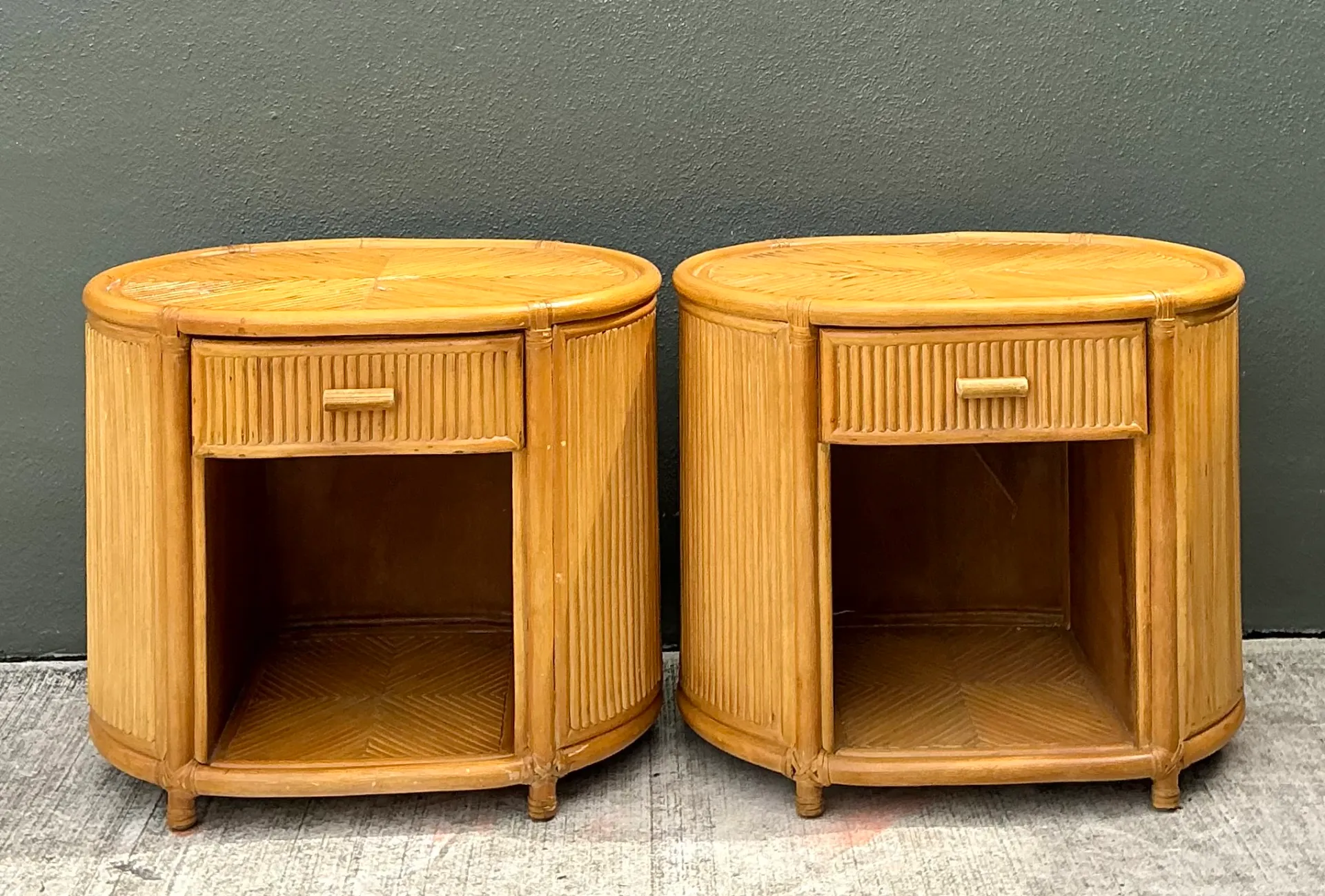 Vintage Rattan Oval Nightstands - A Pair — additional photo 1