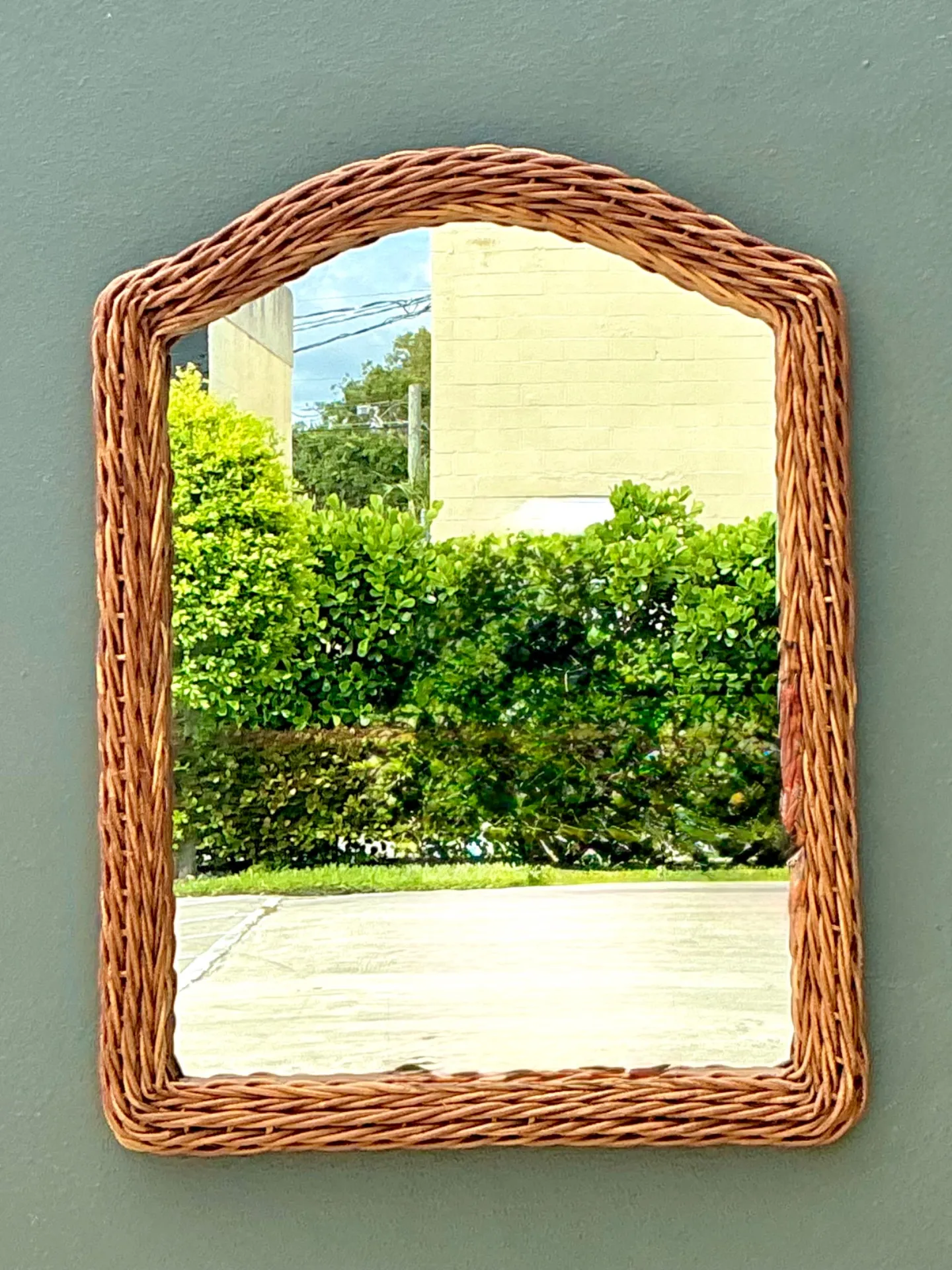 Vintage Arched Rattan Wall Mirror — additional photo 3
