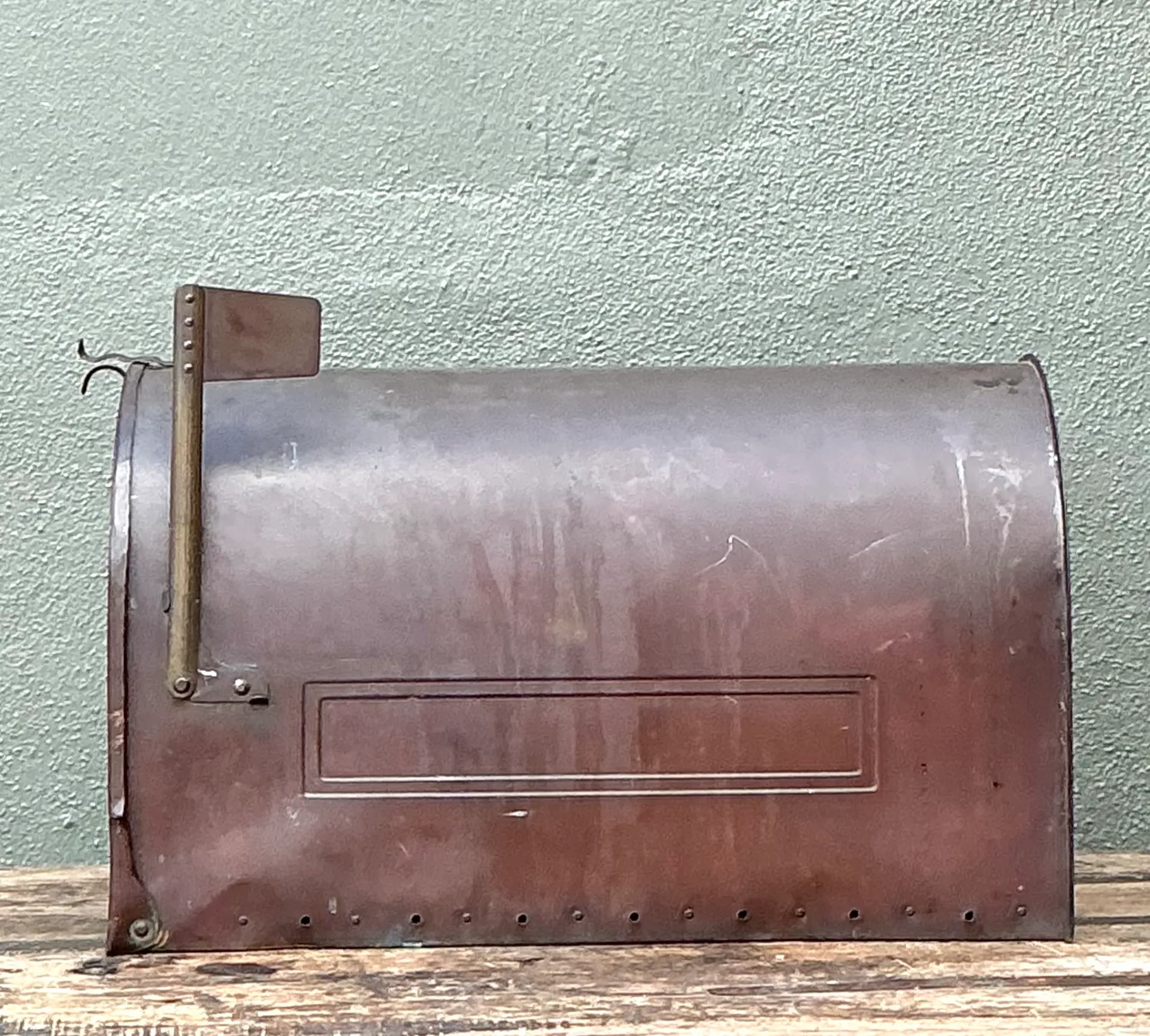Vintage Monumental Copper Mailbox with Flag — additional photo 3