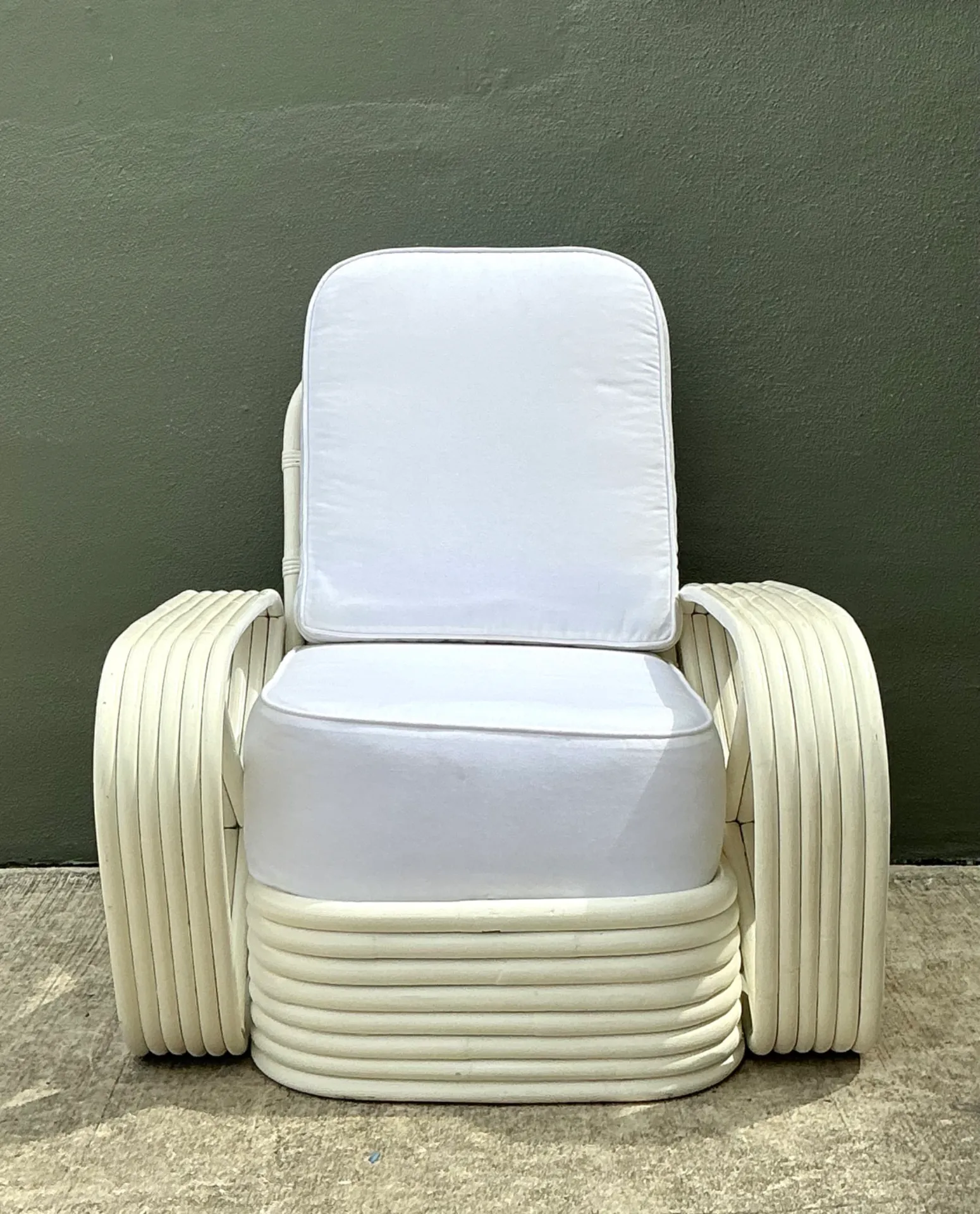 Vintage Paul Frankl Six Strand Rattan Lounge Chair — additional photo 1