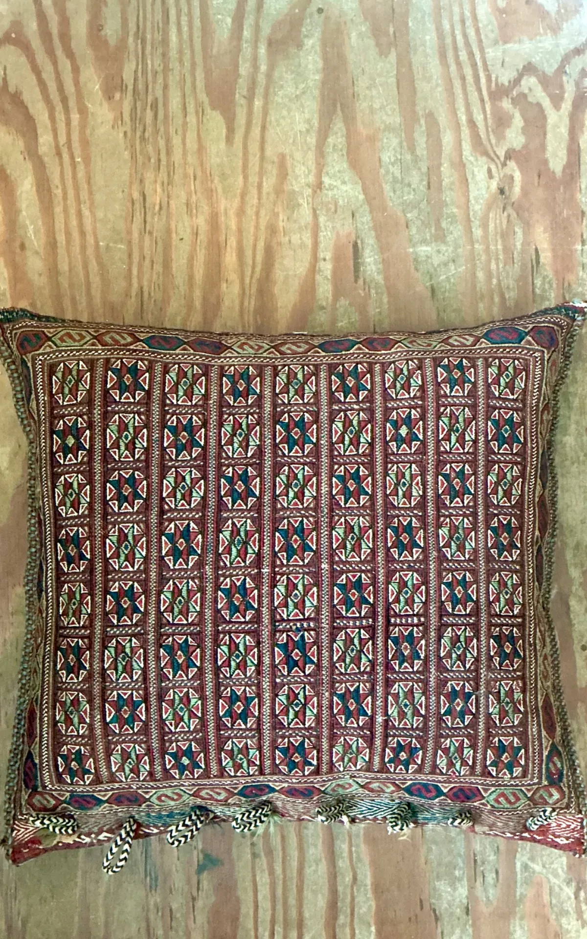 Vintage Monumental Kilim Throw Pillow — additional photo 5