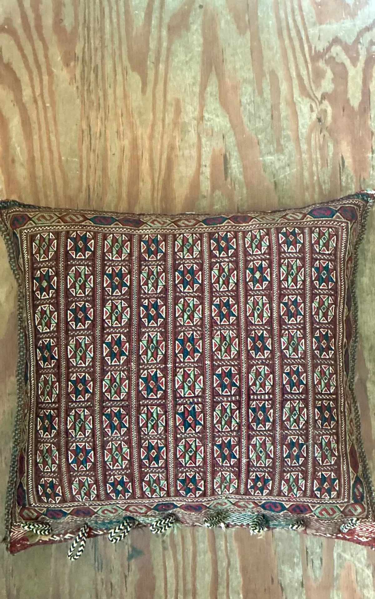 Vintage Monumental Kilim Throw Pillow — additional photo 7