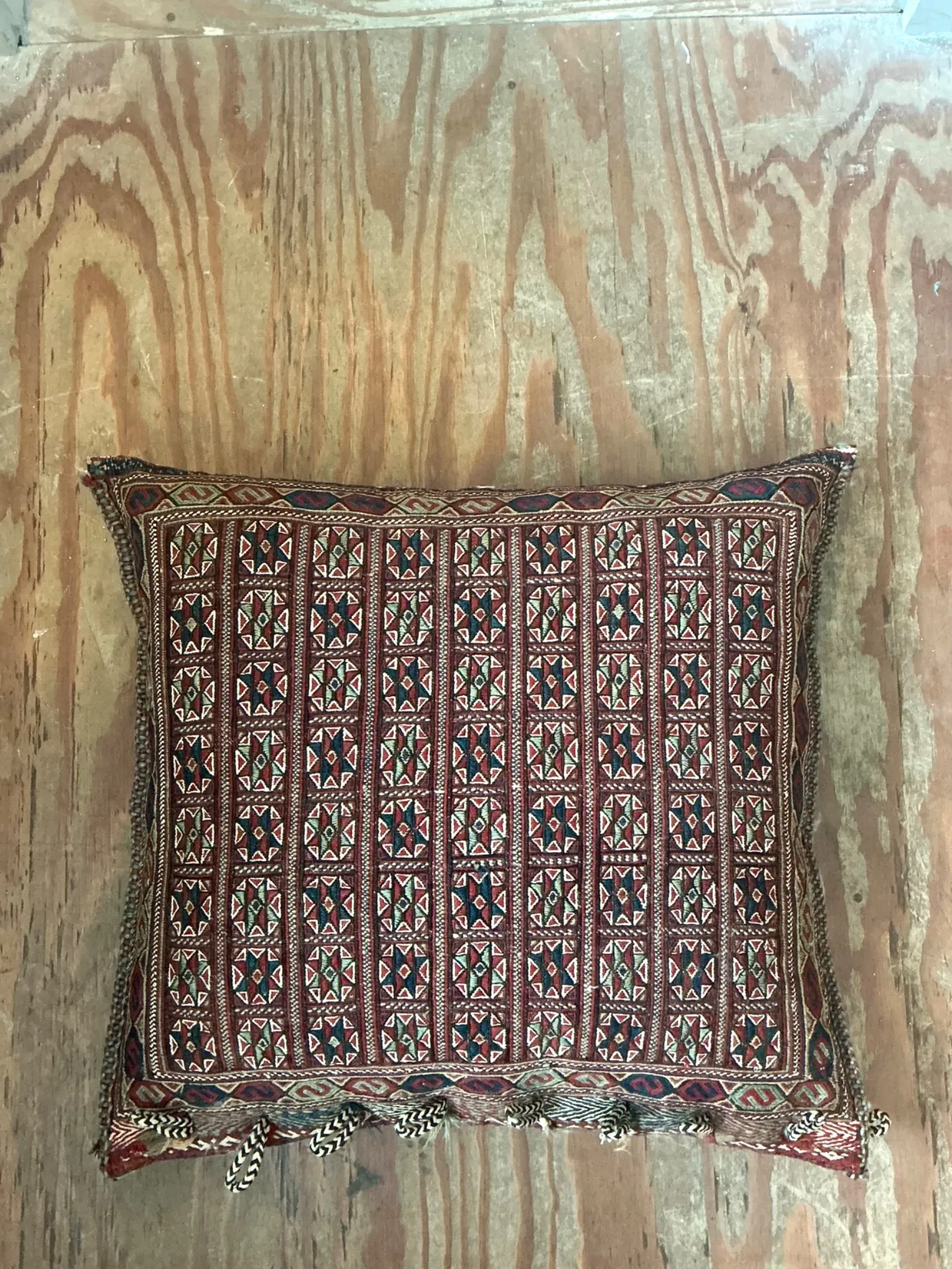 Vintage Monumental Kilim Throw Pillow — additional photo 1