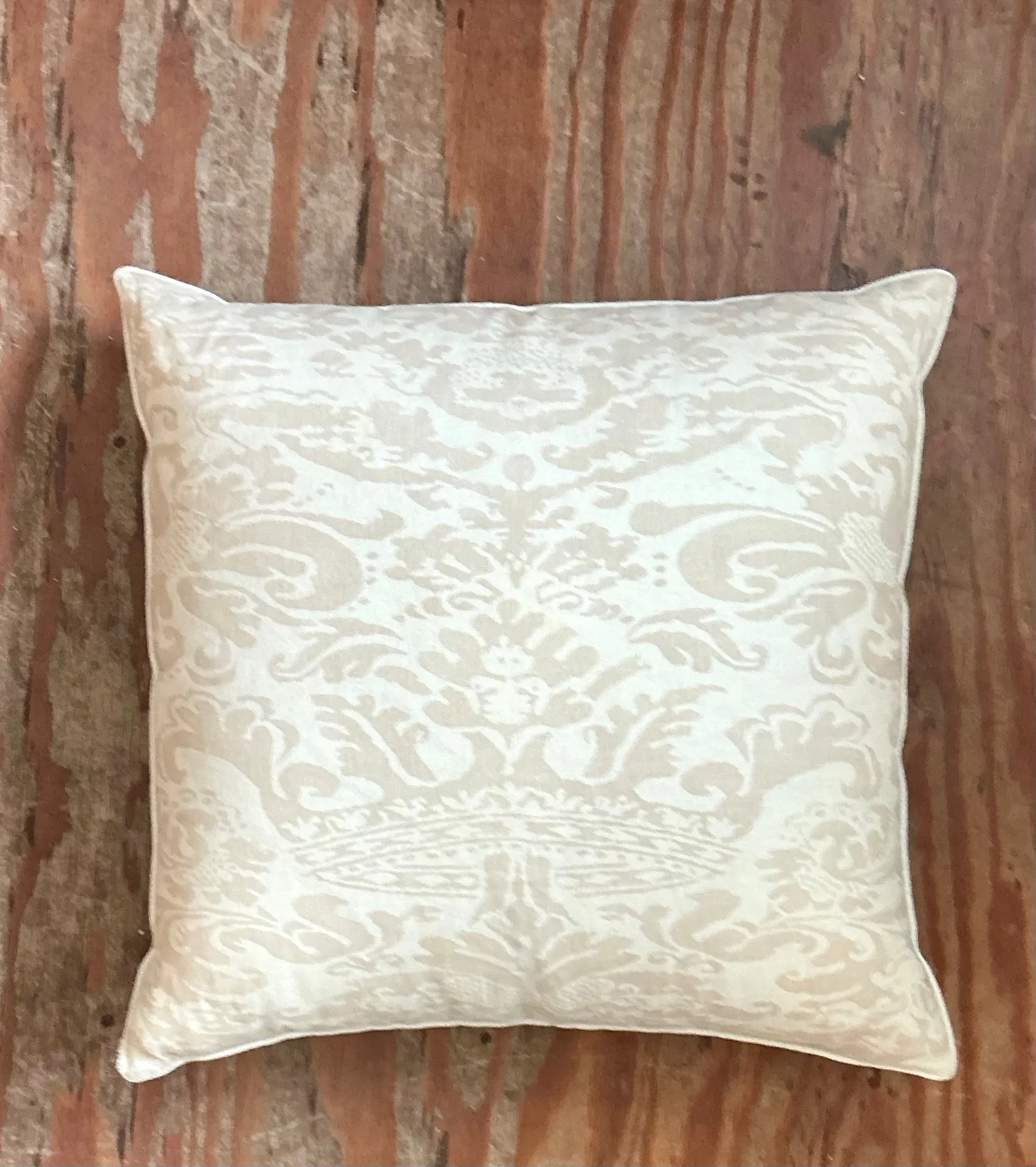 Vintage Quadrille “Bromante” Tinted Linen Throw Pillow — additional photo 2