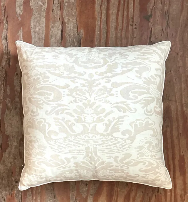Vintage Quadrille “Bromante” Tinted Linen Throw Pillow — additional photo 1