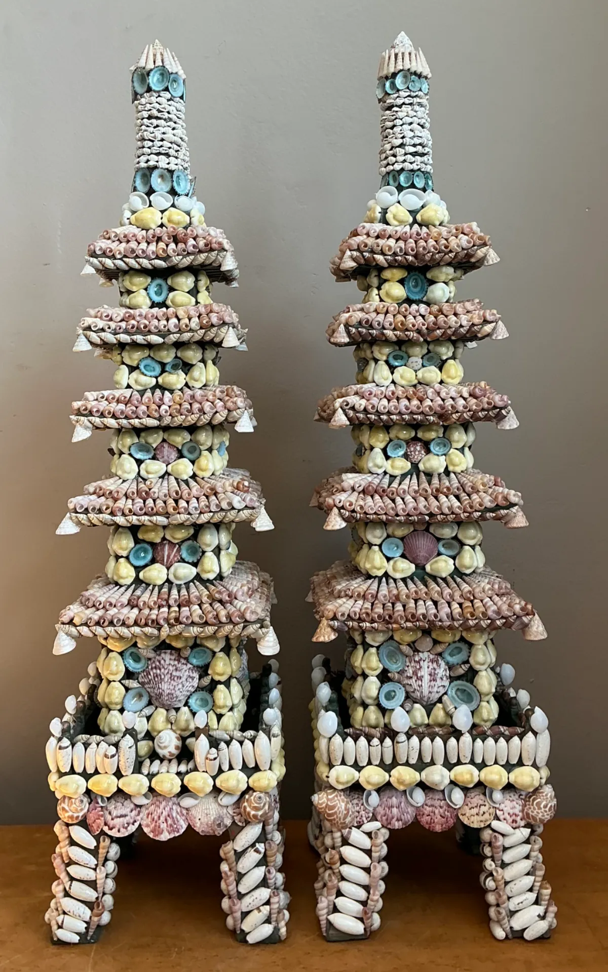 Vintage Shell Encrusted Pagodas - A Pair — additional photo 7