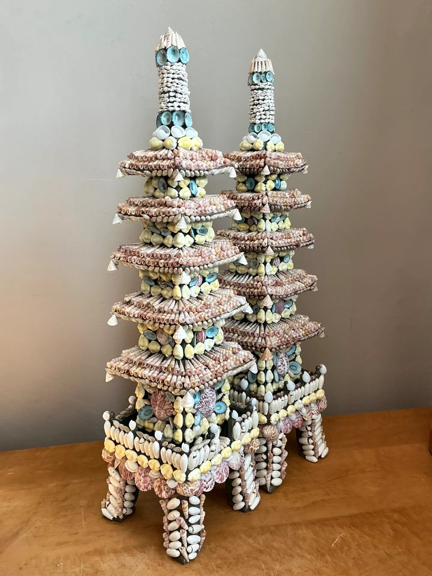 Vintage Shell Encrusted Pagodas - A Pair — additional photo 5