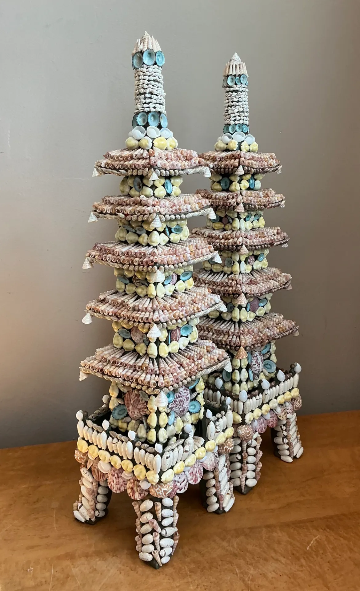Vintage Shell Encrusted Pagodas - A Pair — additional photo 8