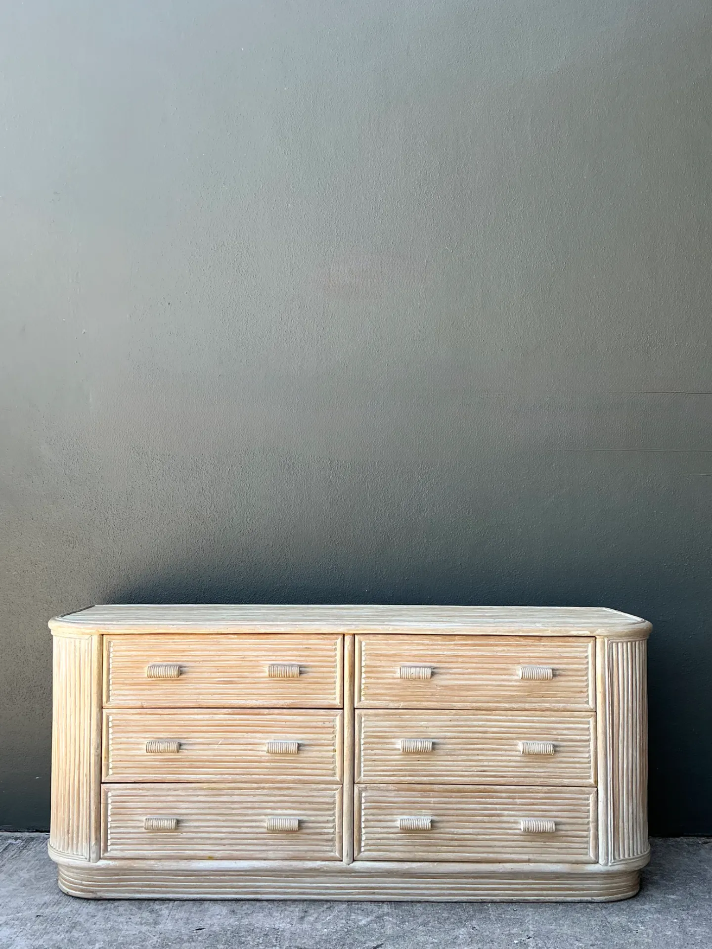 Vintage Washed Pretzel Reed Six-Drawer Dresser — additional photo 5