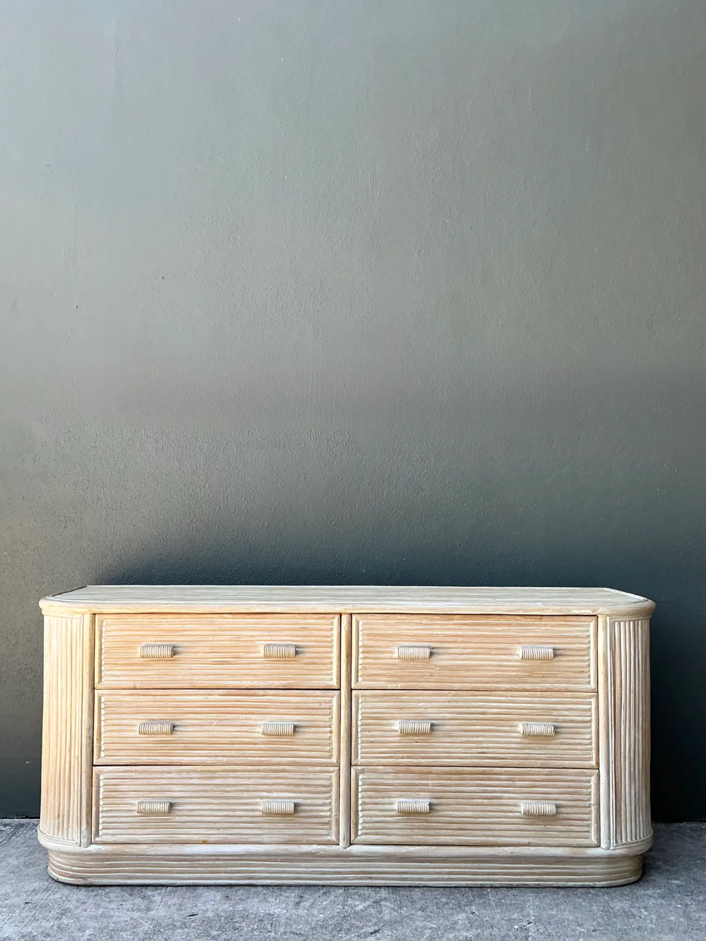 Vintage Washed Pretzel Reed Six-Drawer Dresser — additional photo 3