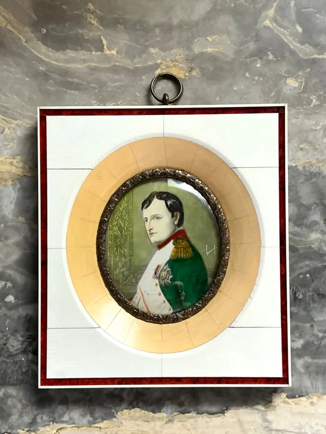 Vintage German Hand-Painted Portrait — additional photo 3