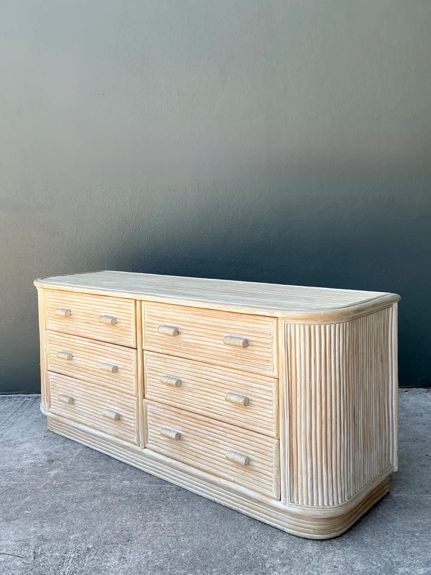 Vintage Washed Pretzel Reed Six-Drawer Dresser — additional photo 4