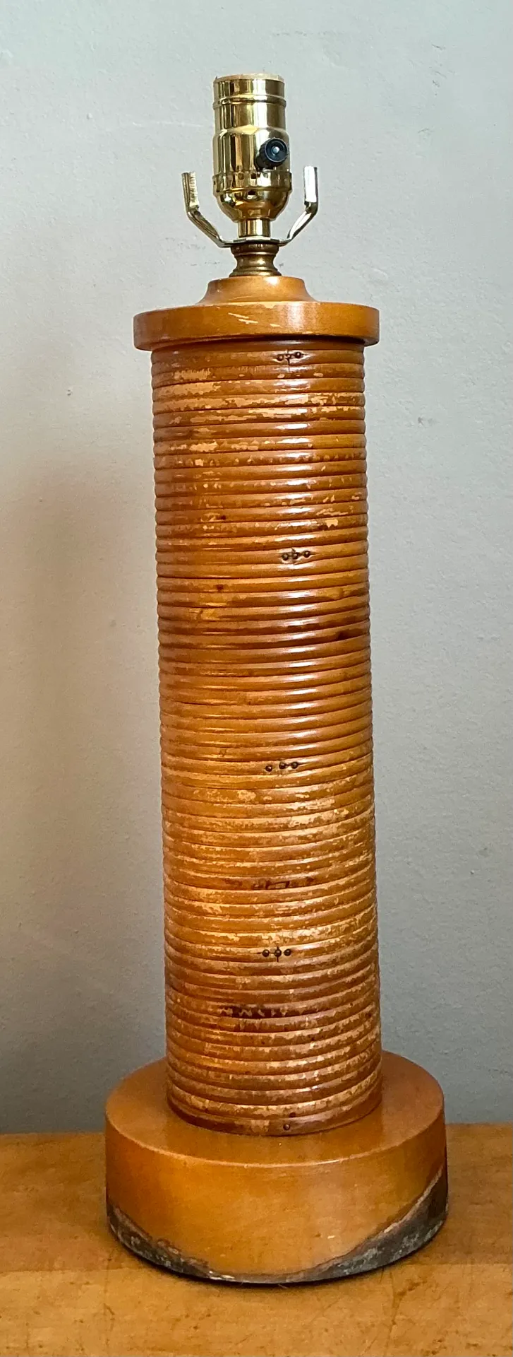 Vintage Pencil Reed and Wood Table Lamp — additional photo 4