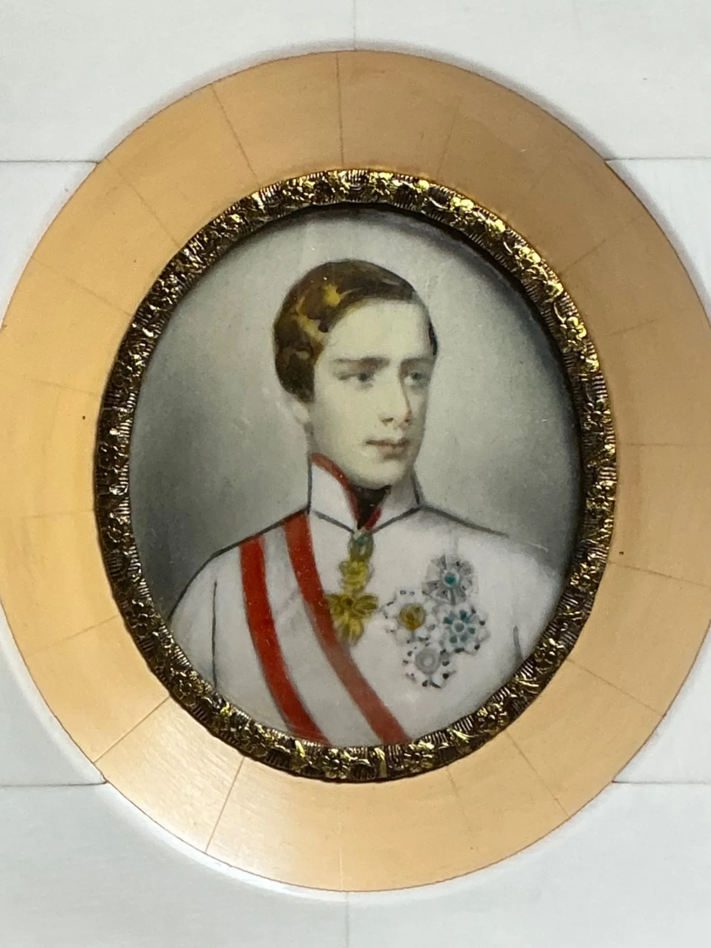 Vintage Hand-Painted Portrait Miniature — additional photo 4