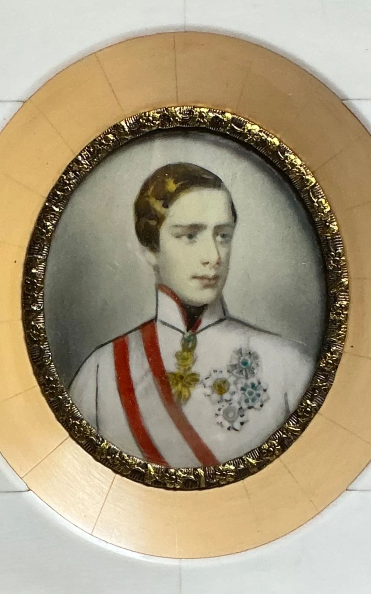 Vintage Hand-Painted Portrait Miniature — additional photo 4