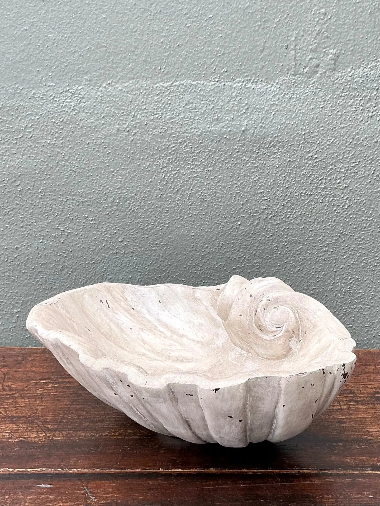 Vintage Italian Carved Wood Shell Bowl — additional photo 7