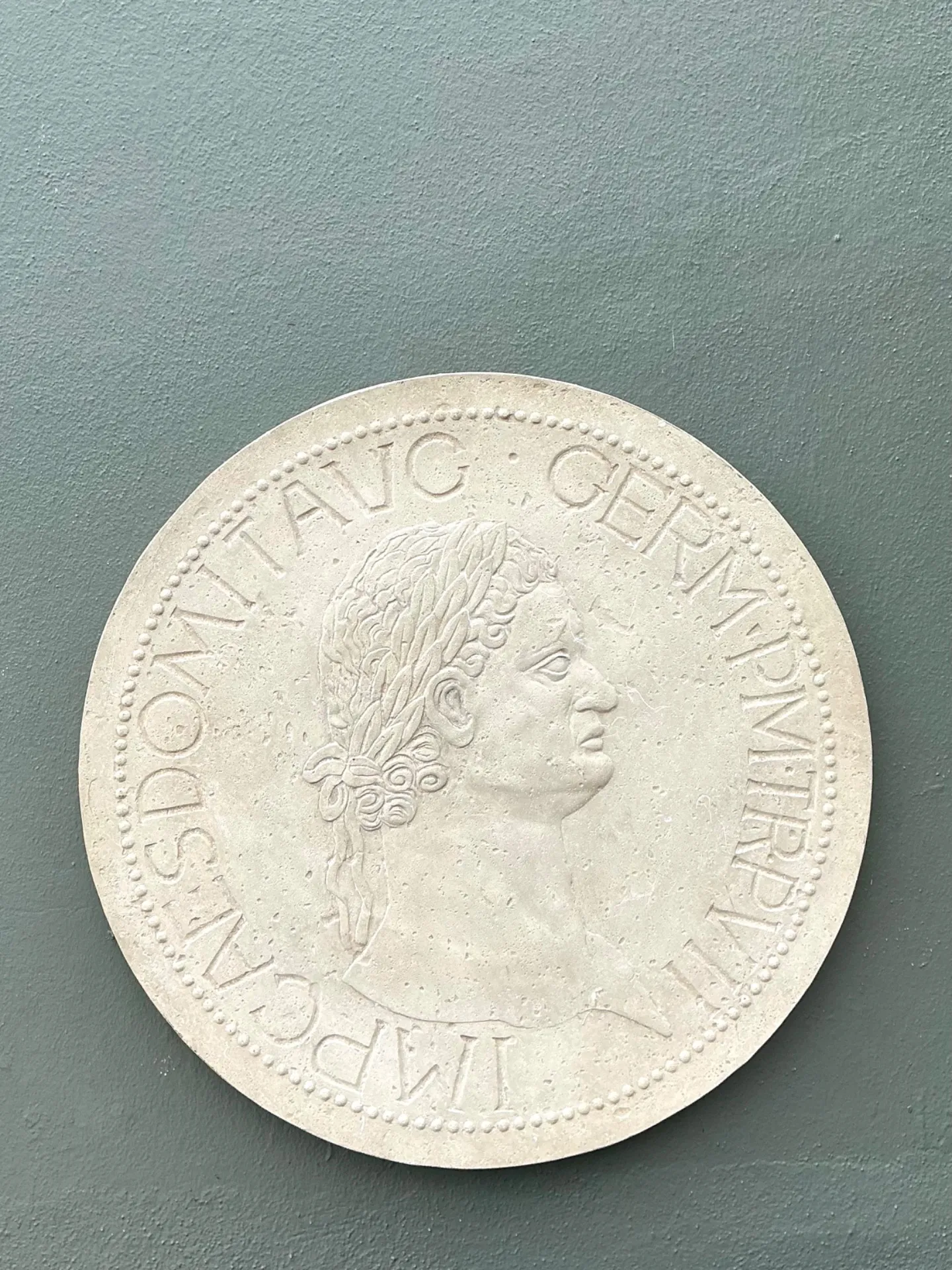Vintage Roman Emperor Plaster Medallion — additional photo 7