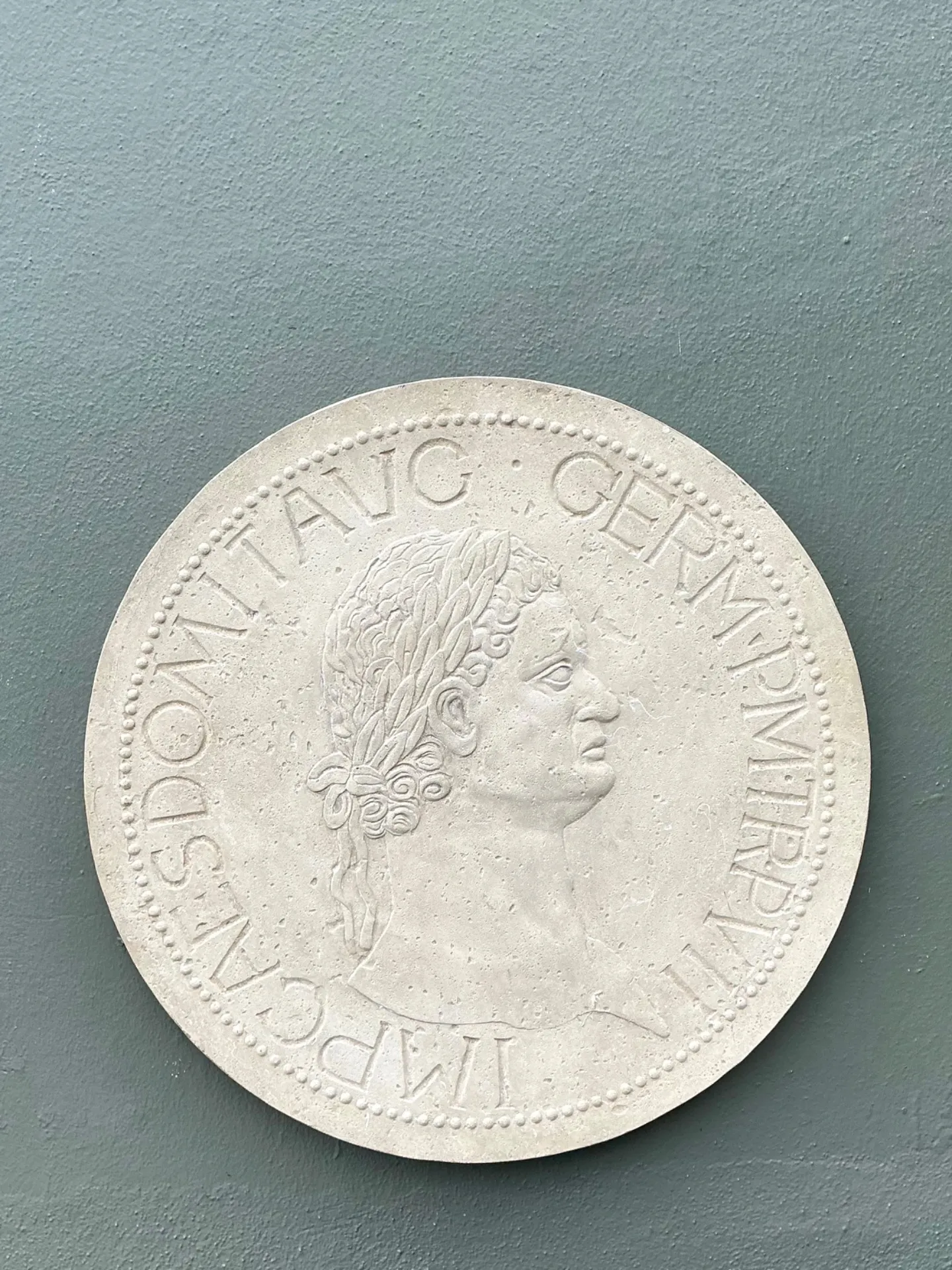 Vintage Roman Emperor Plaster Medallion — additional photo 8