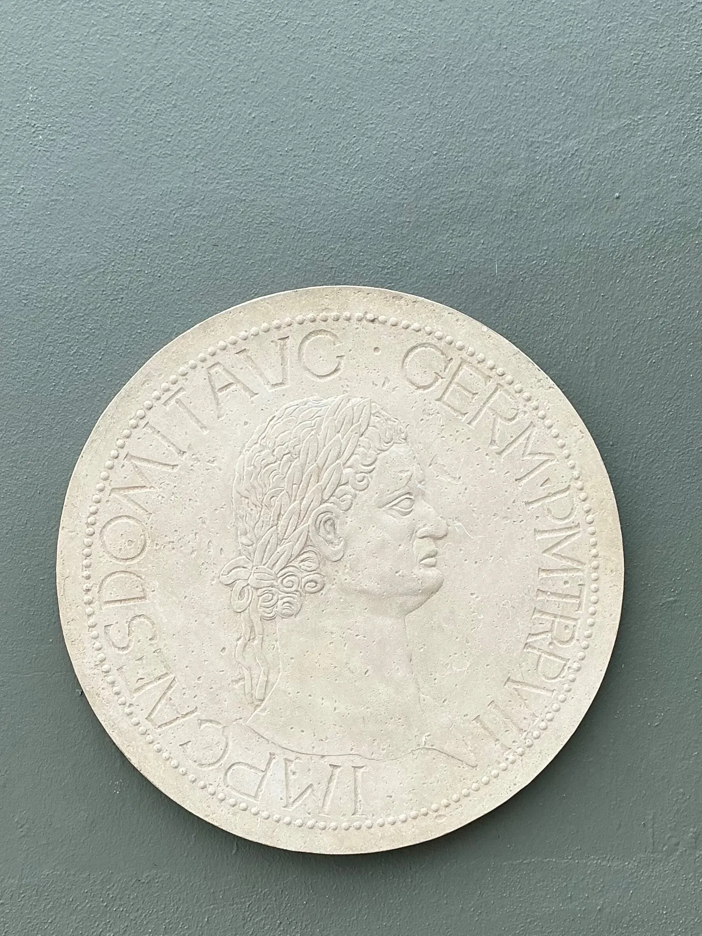Vintage Roman Emperor Plaster Medallion — additional photo 4