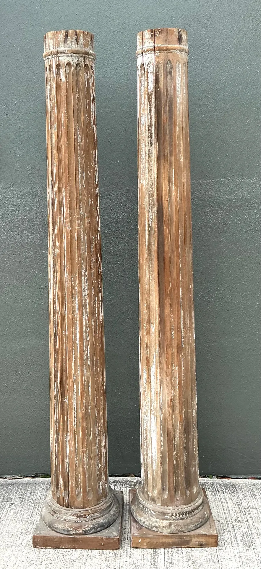 Vintage Wooden Architectural Columns - Pair — additional photo 2