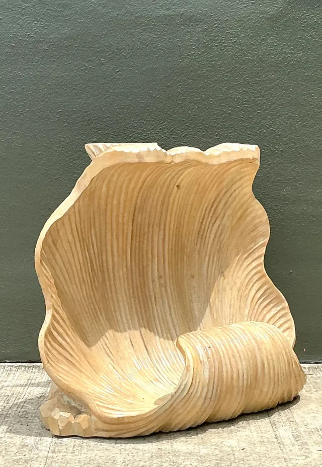Vintage Natural Shell Carved Console Pedestal — additional photo 4