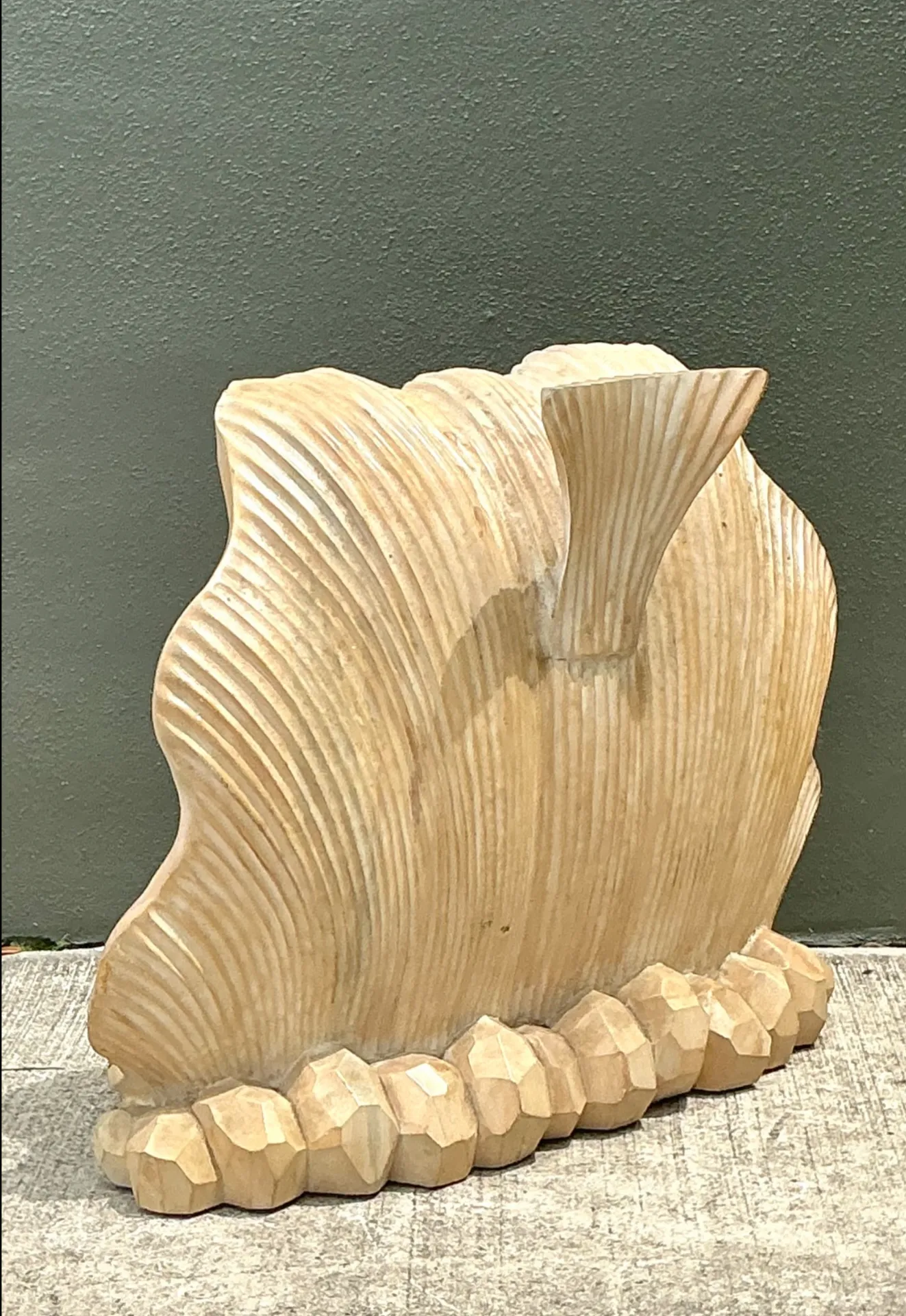 Vintage Natural Shell Carved Console Pedestal — additional photo 5
