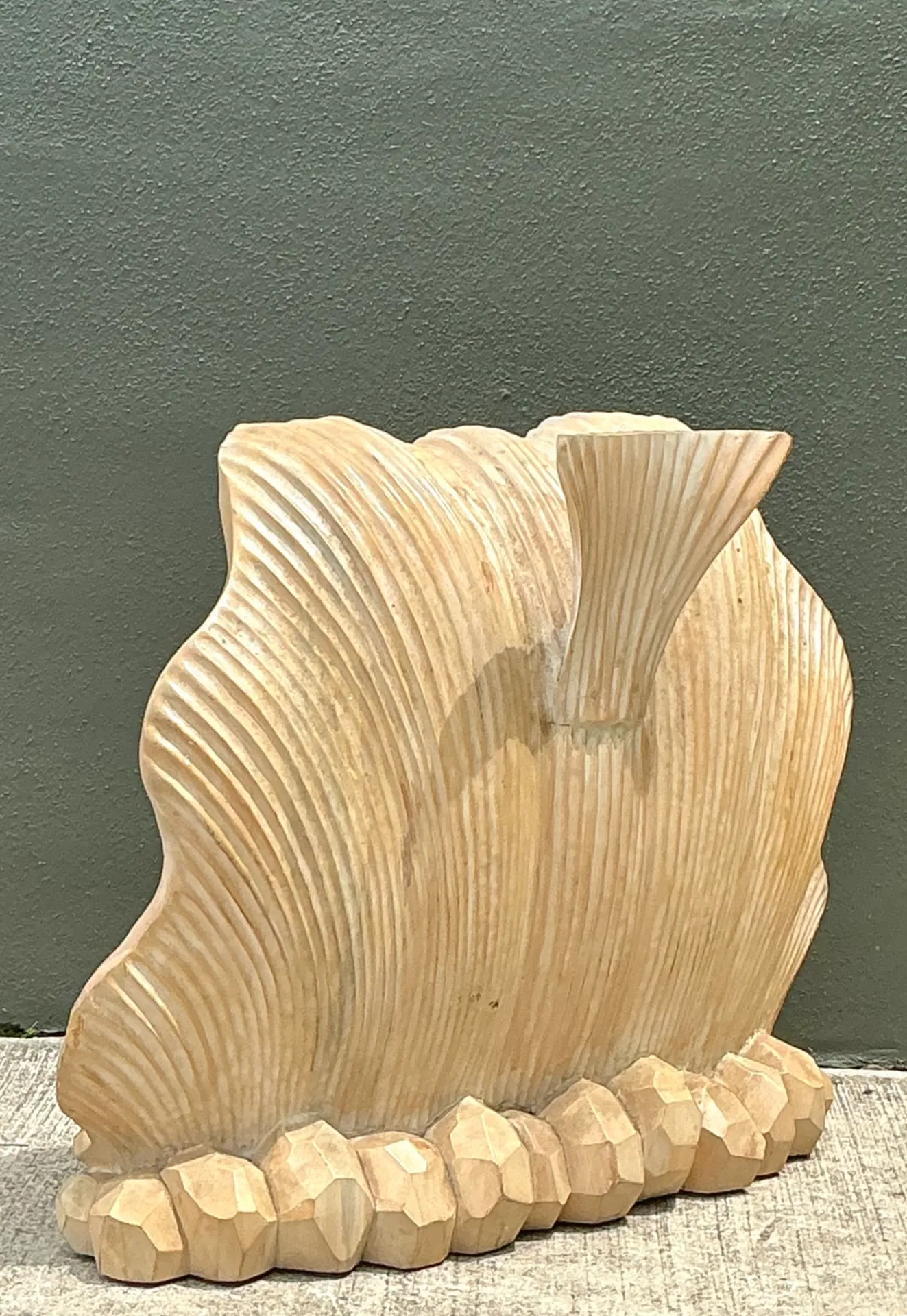Vintage Natural Shell Carved Console Pedestal — additional photo 7